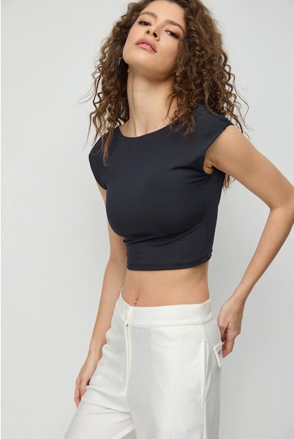 No Matter What Crop-Top Rückenfreies Basic Crop Top günstig online kaufen