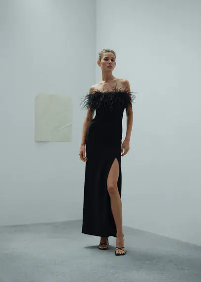 Schulterloses Kleid mit Feder-Detail günstig online kaufen