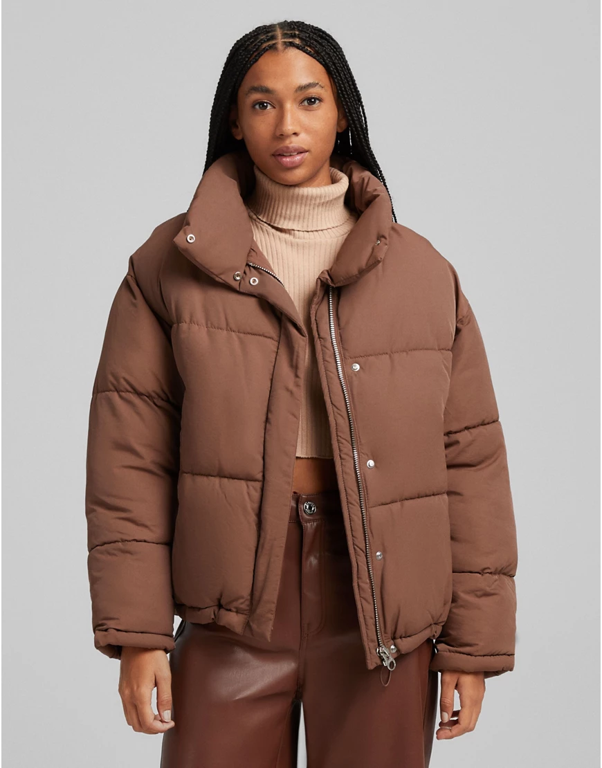 Bershka – Gefütterte Oversize-Jacke in Braun günstig online kaufen