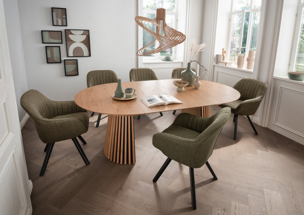 Indoormöbelset Diningsessel Matera Green & Tisch Oria Natur Oak oval günstig online kaufen