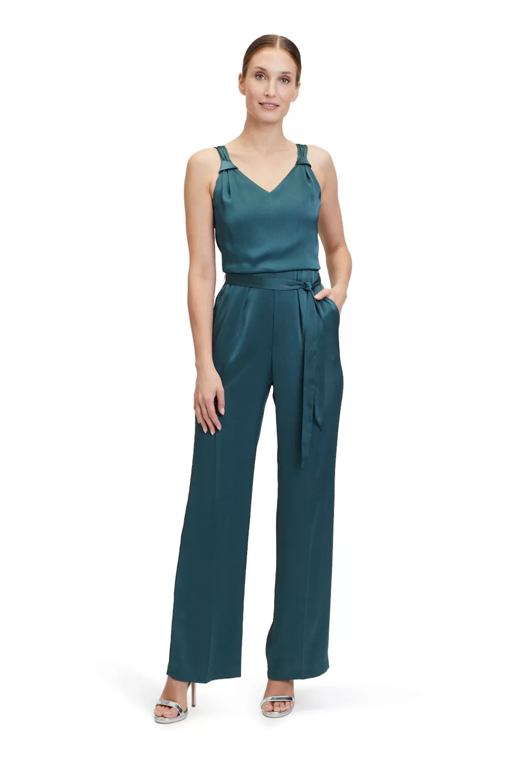 Vera Mont Overall "Vera Mont Jumpsuit ohne Arm", (1 tlg.), Design günstig online kaufen