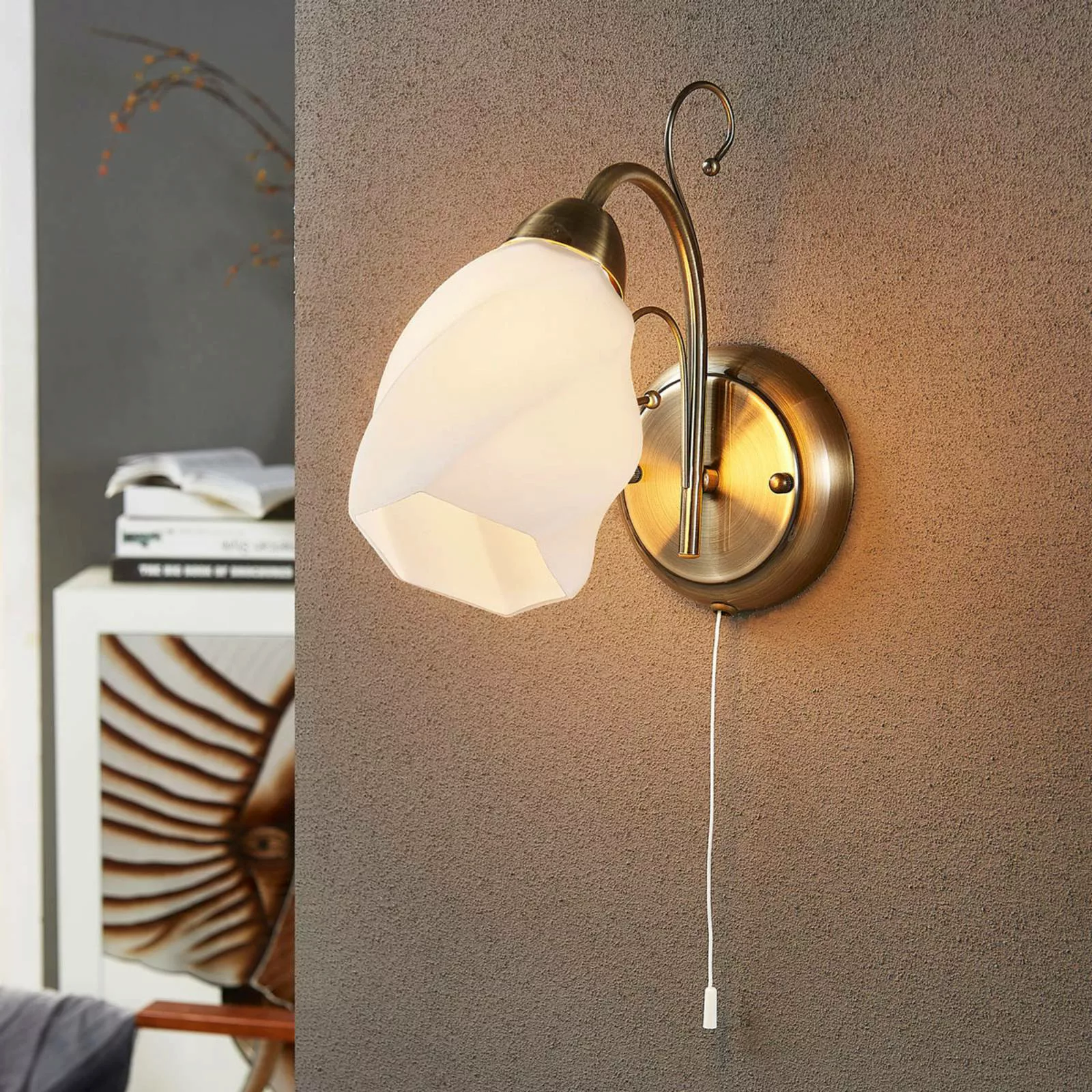 Romantisch anmutende Wandlampe Amedea günstig online kaufen