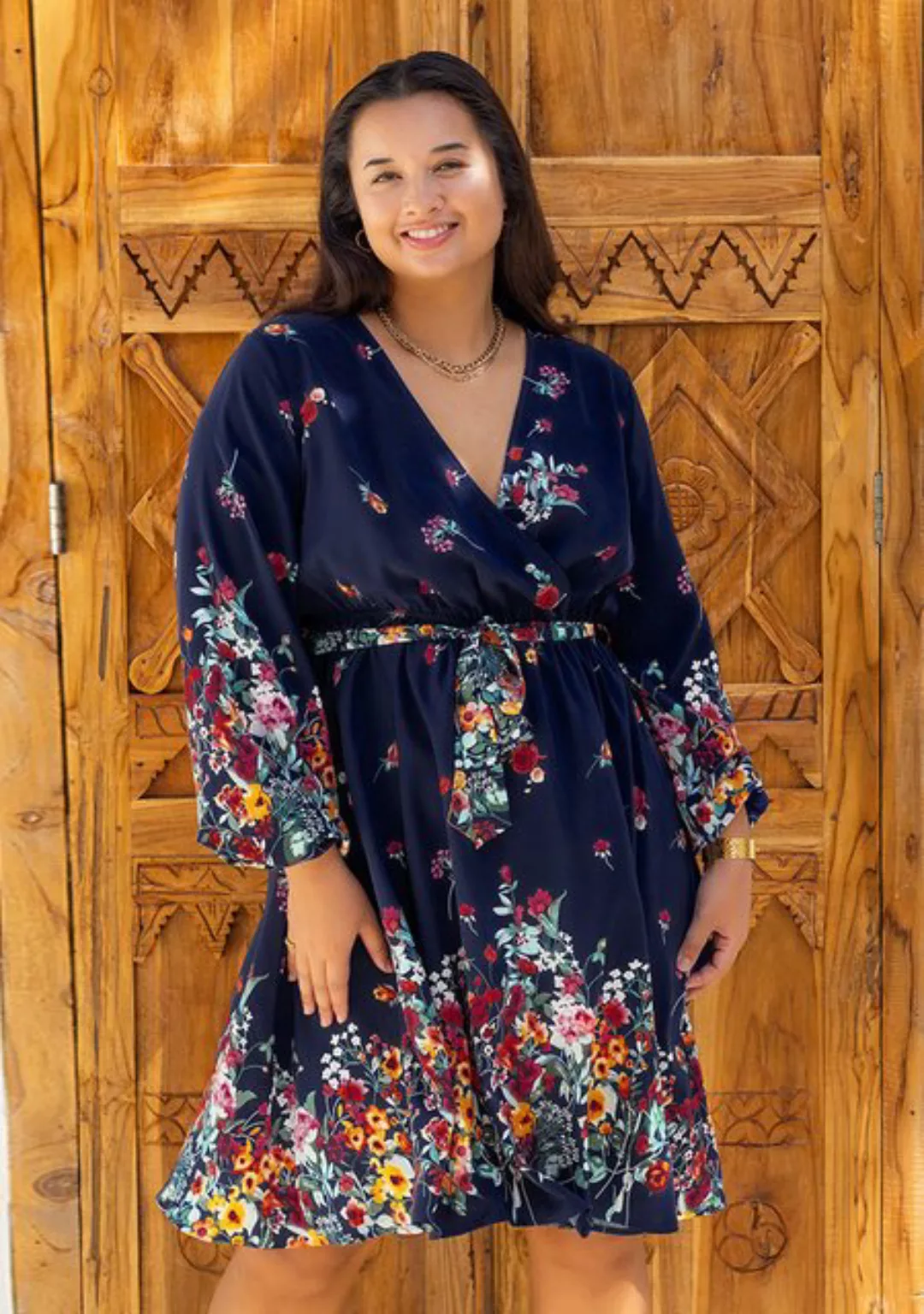 Cupshe Druckkleid V-Ausschnitt Plus Size Blumenkleid günstig online kaufen