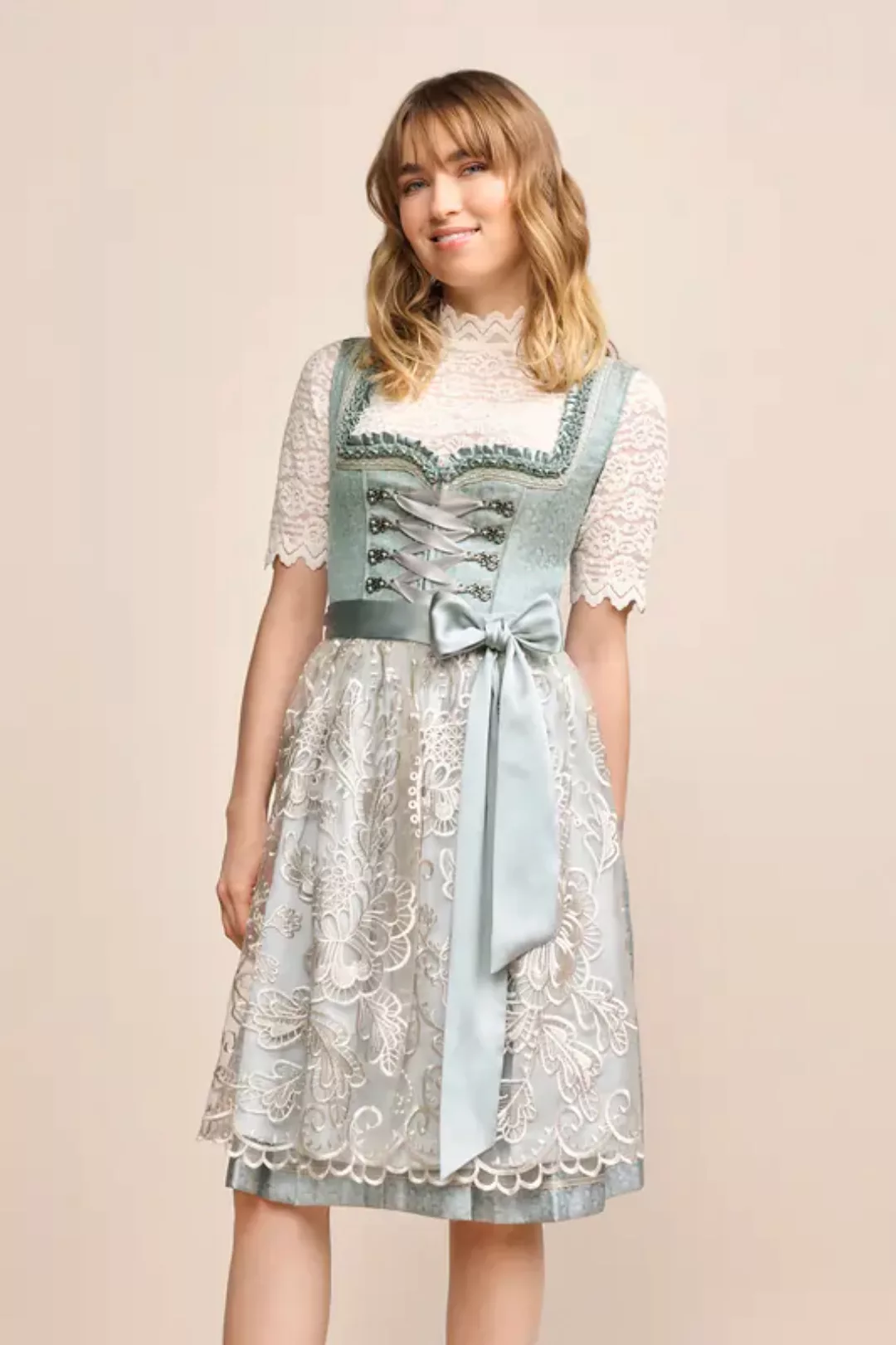 Dirndl Lilinoe (60cm) günstig online kaufen