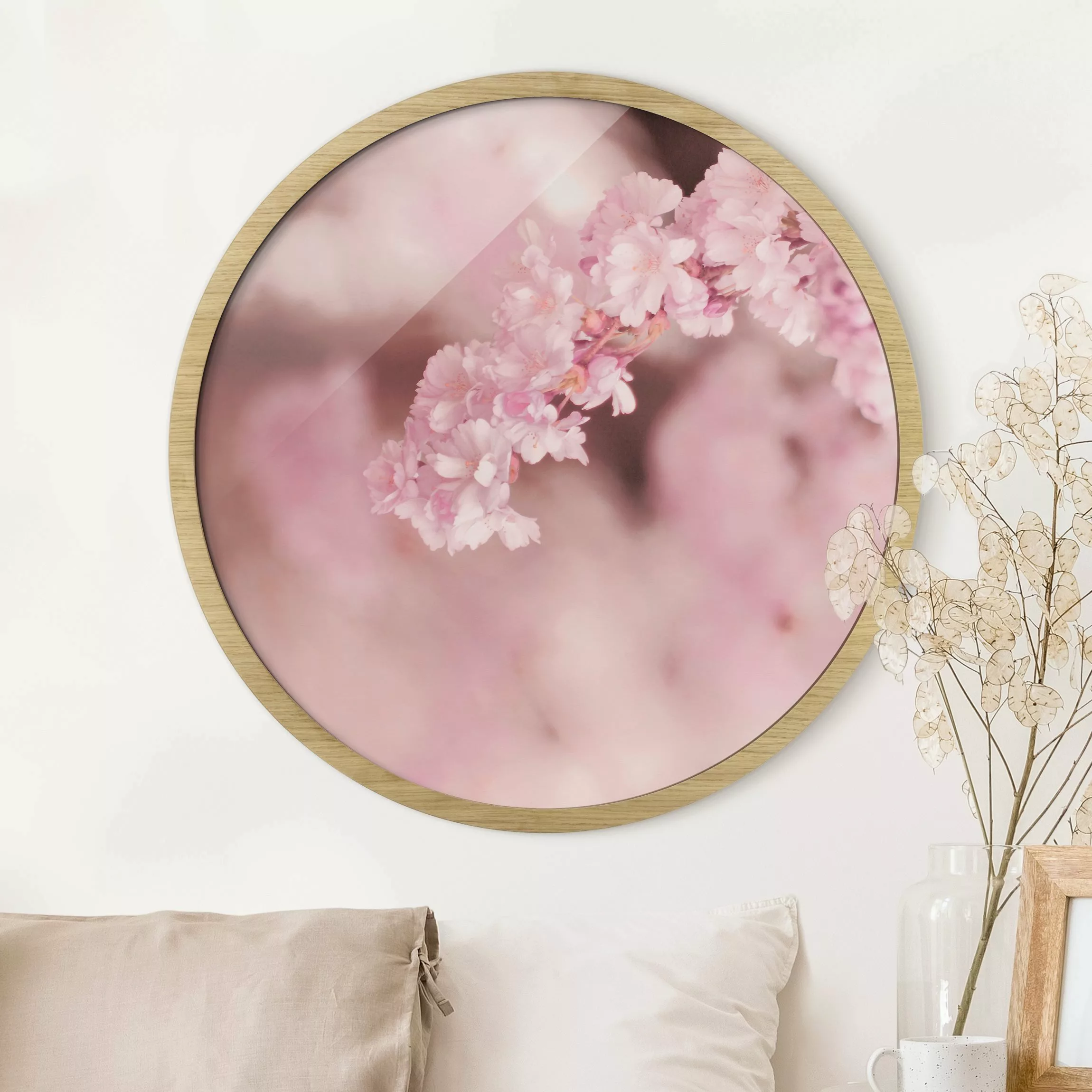 Rundes Gerahmtes Bild Kirschblüte im Violetten Licht günstig online kaufen