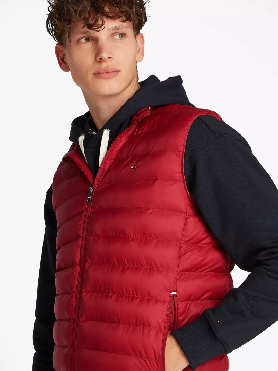 Tommy Hilfiger Steppweste "PACKABLE RECYCLED VEST", mit Logostickerei günstig online kaufen