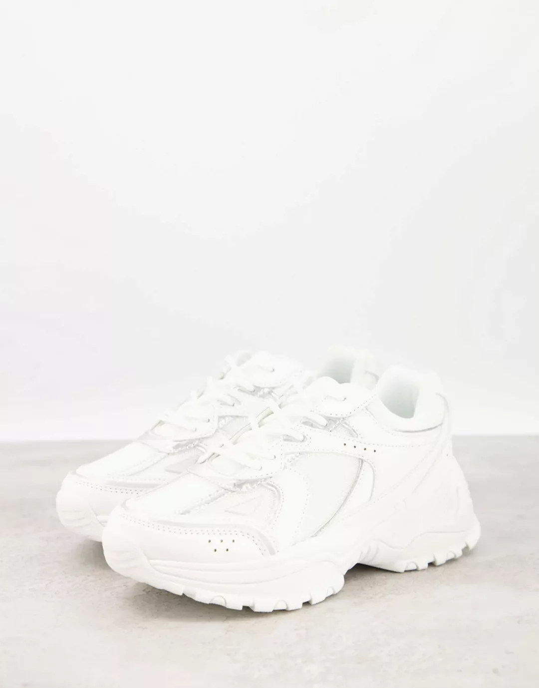 ASOS DESIGN – Dorri – Sneaker in Weiß aus Netzstoff günstig online kaufen