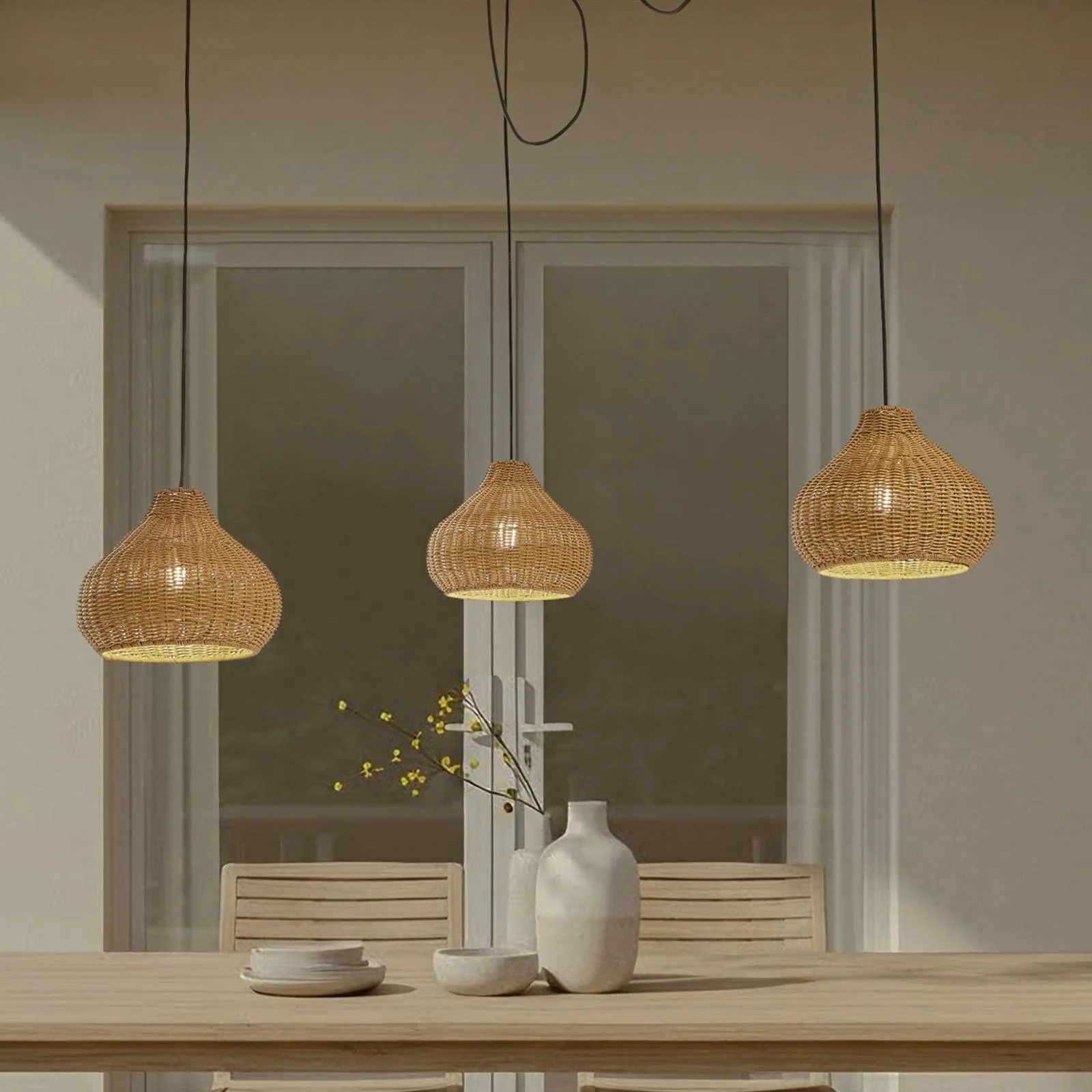 Lucande Außenhängelampe Taniola, 3-flg., beige, Rattan, IP44 günstig online kaufen