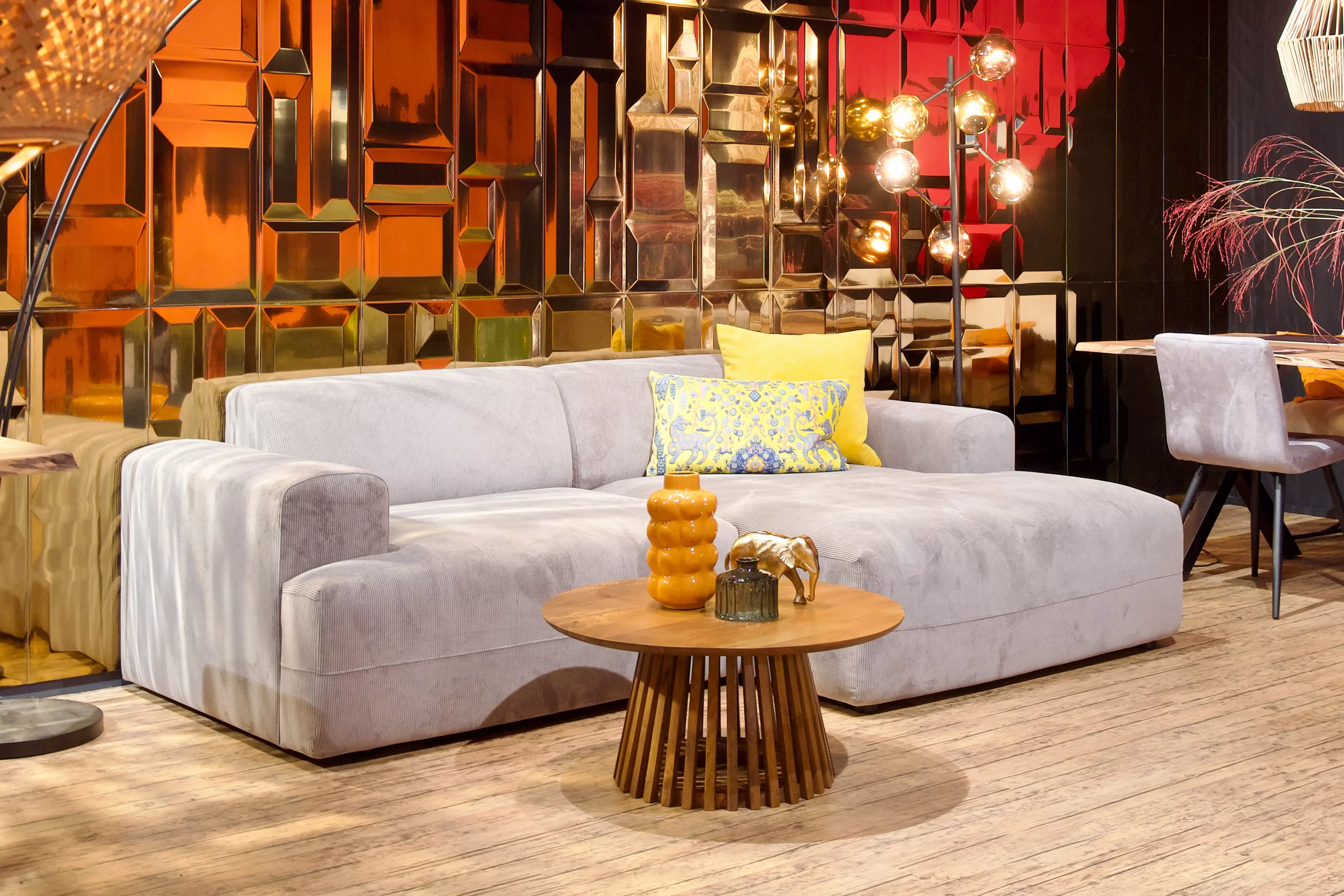 2-Sitzer Sofa Nomade mit in taupefarbenem Cordbezug günstig online kaufen