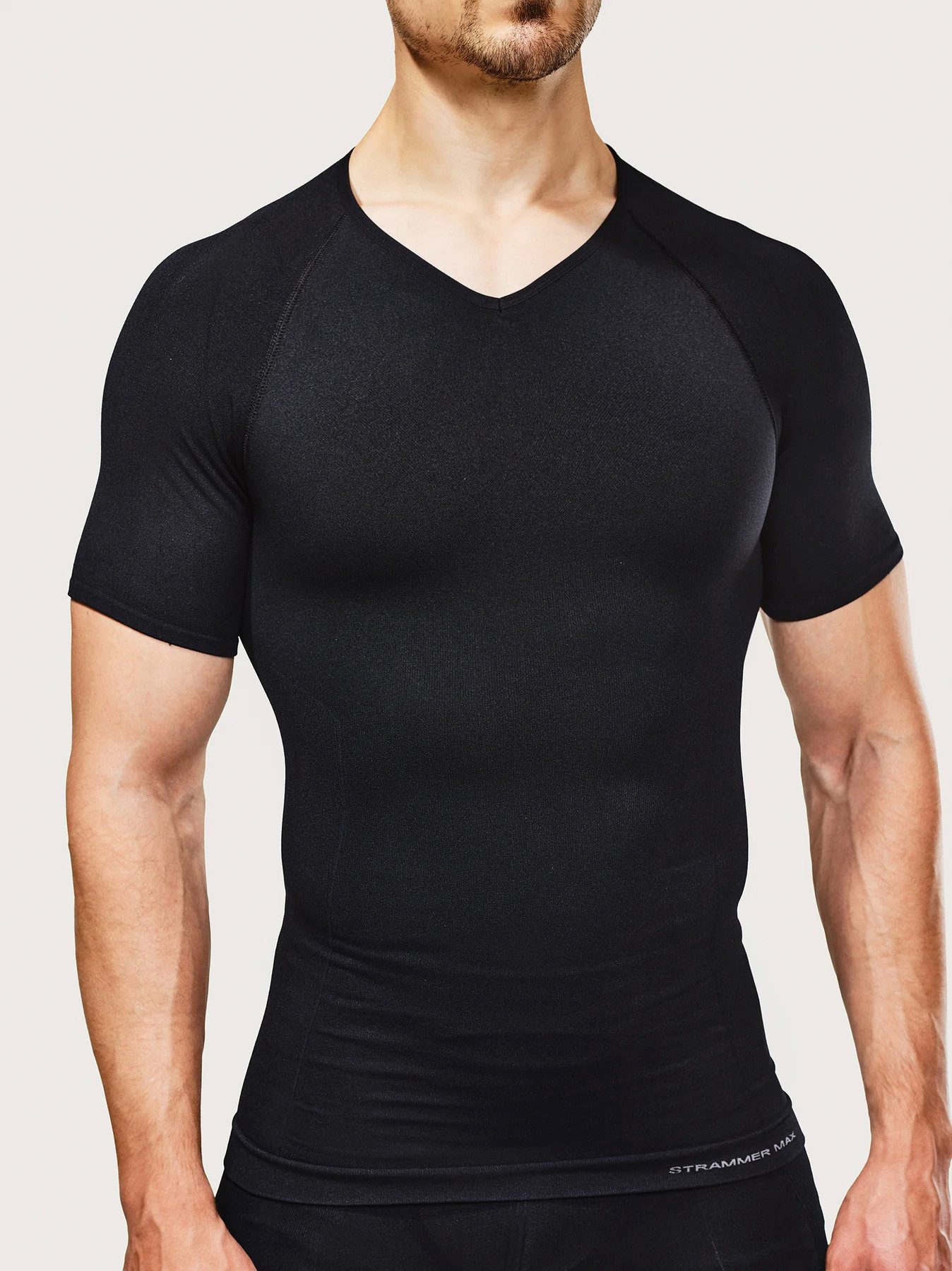 Strammer Max Performance® Kompressionsshirt mit Kompressionseffekt günstig online kaufen