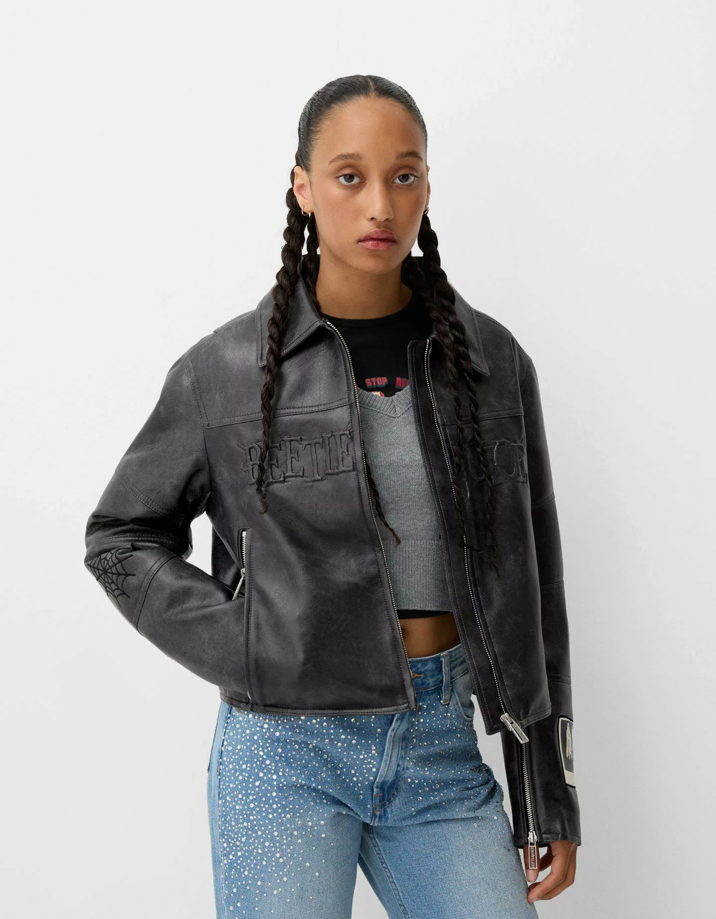 Bershka Jacke Beershka X Beetlejuice Aus Kunstleder Damen Xs Schwarz günstig online kaufen