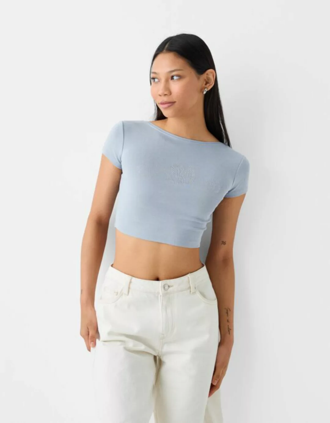 Bershka Rückenfreies Cropped-T-Shirt Mit Strass Damen L Hellblau günstig online kaufen