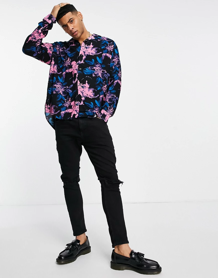 Only & Sons – Oversize-Hemd in Rosa mit dunklem Blumenmuster und Reverskrag günstig online kaufen