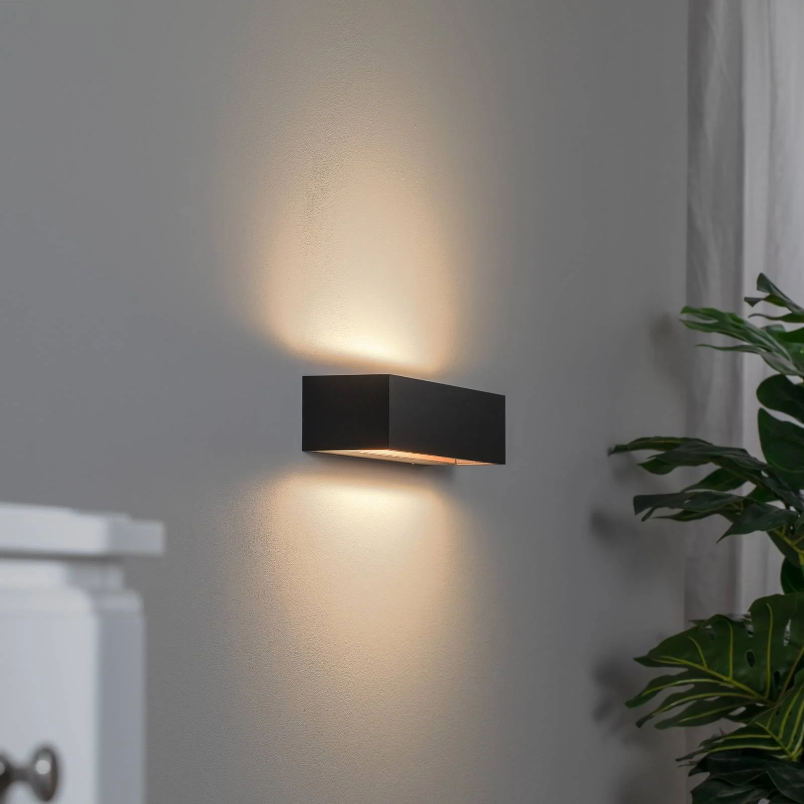 BEGA LED-Wandleuchte Studio Line, schwarz, Metall, 30 cm günstig online kaufen