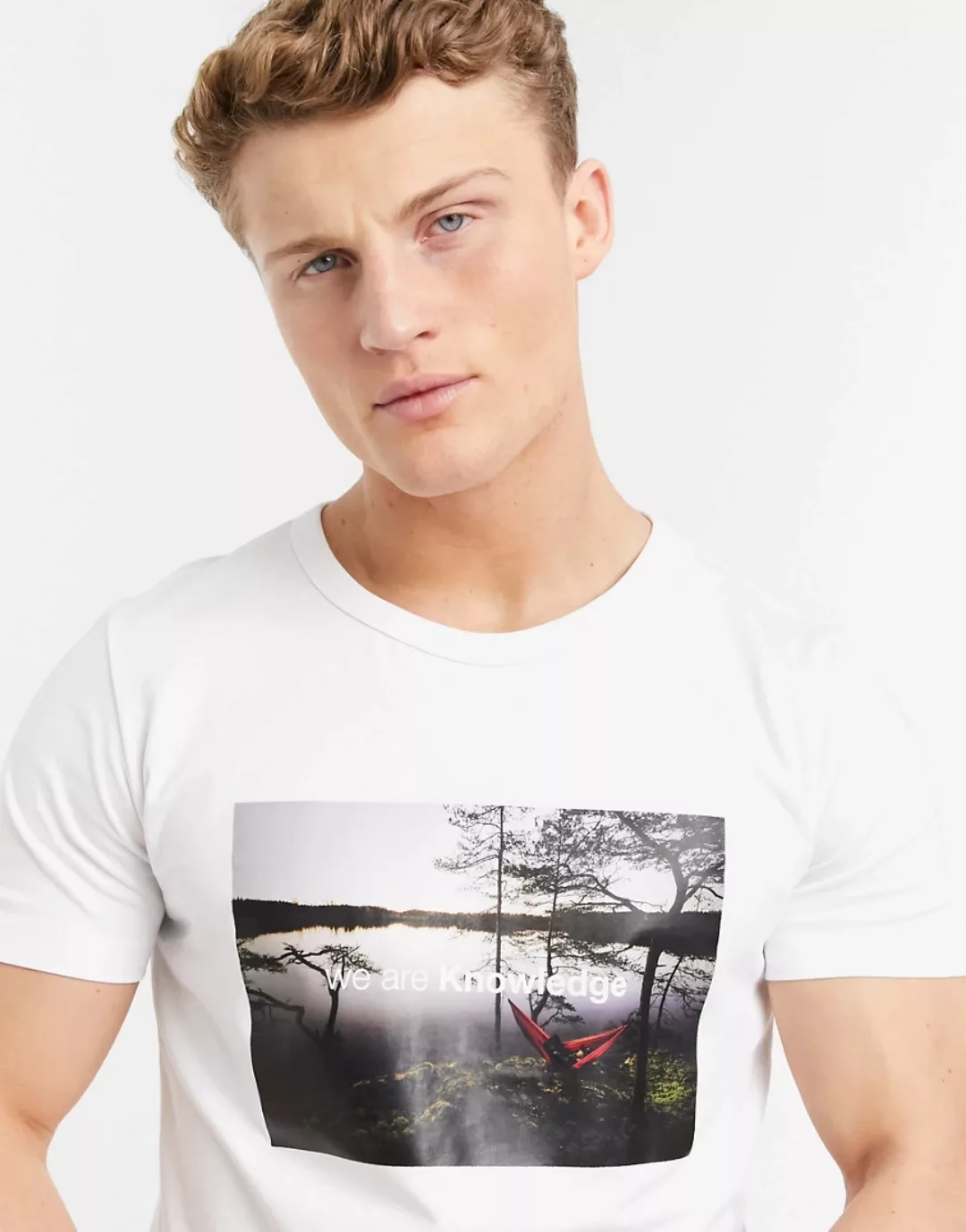 Knowledge Cotton Apparel – T-Shirt mit Foto-Print aus Bio-Baumwolle-Weiß günstig online kaufen
