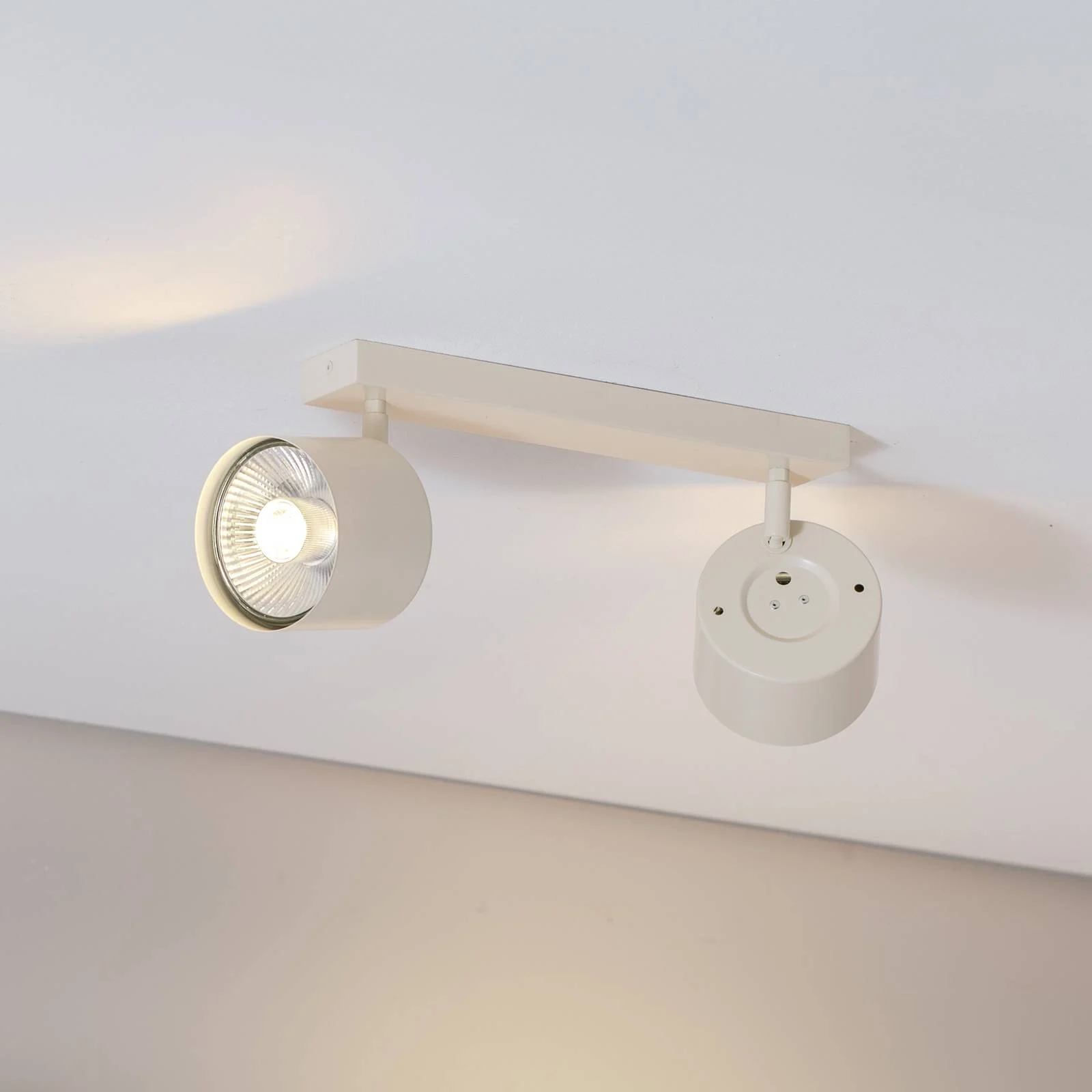 Deckenspot Chloe verstellbar zweiflammig, beige günstig online kaufen