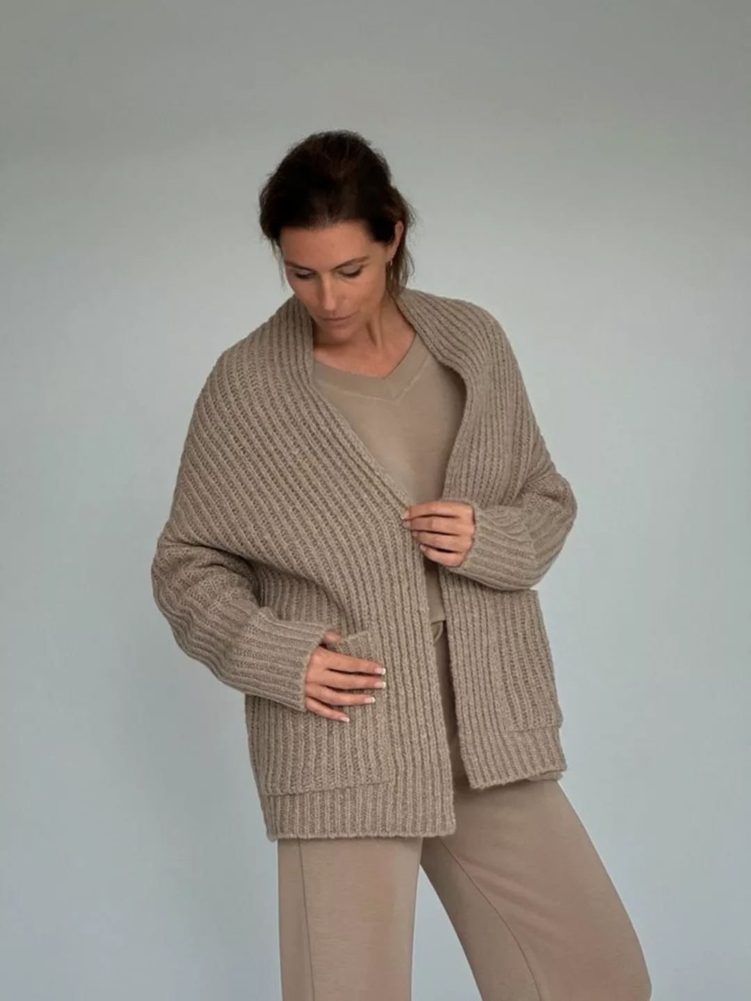 Zuckerwatte Strickjacke Rippstrickoptik aus Viskose mit Elasthan günstig online kaufen