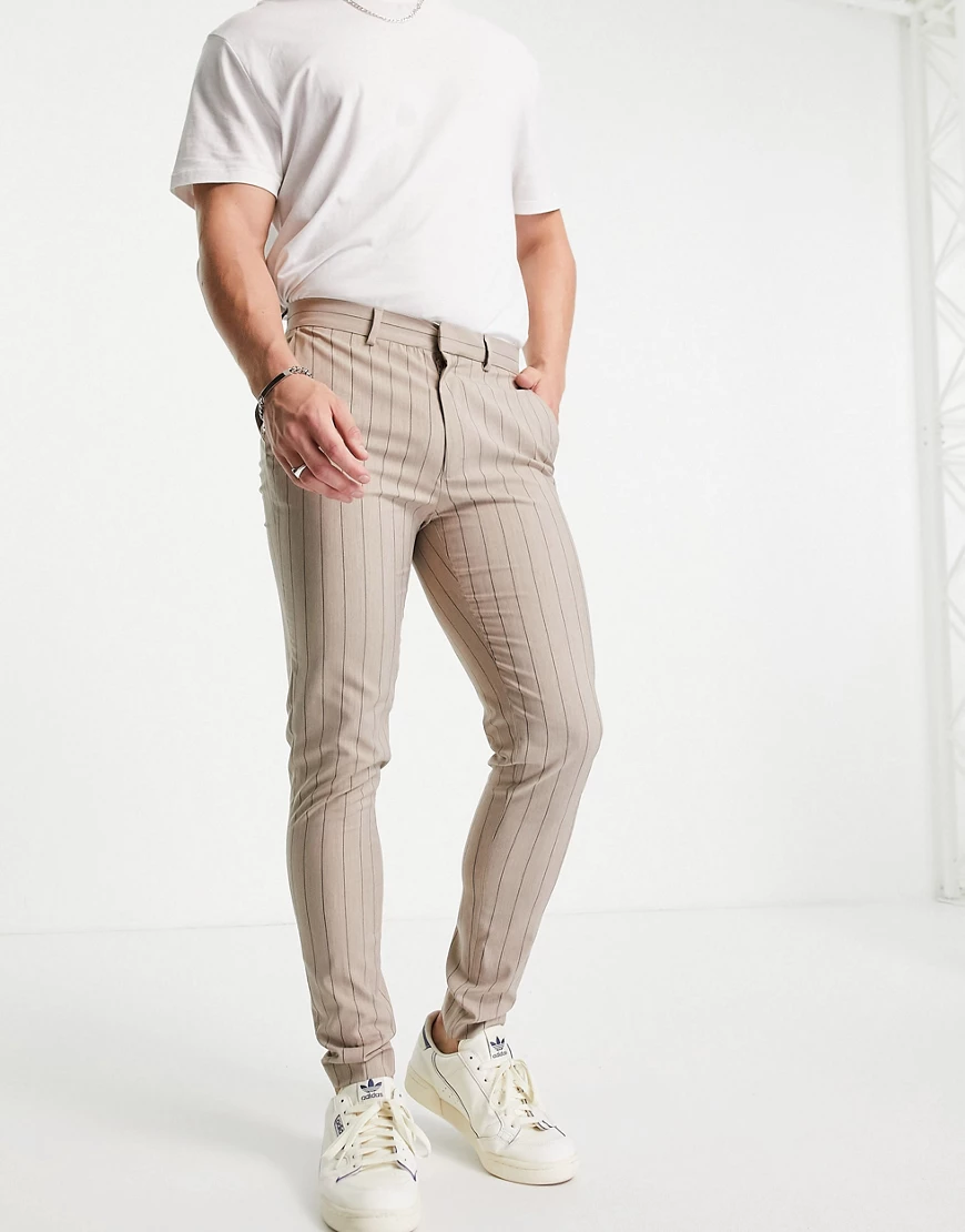 ASOS DESIGN – Elegante, supereng geschnittene Hose in Stein mit Nadelstreif günstig online kaufen