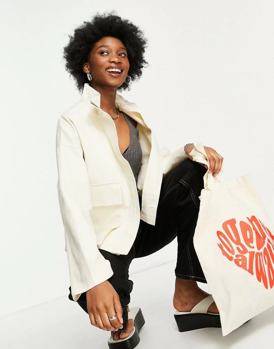 ASOS DESIGN – Jacke mit Taschen in Creme-Weiß günstig online kaufen