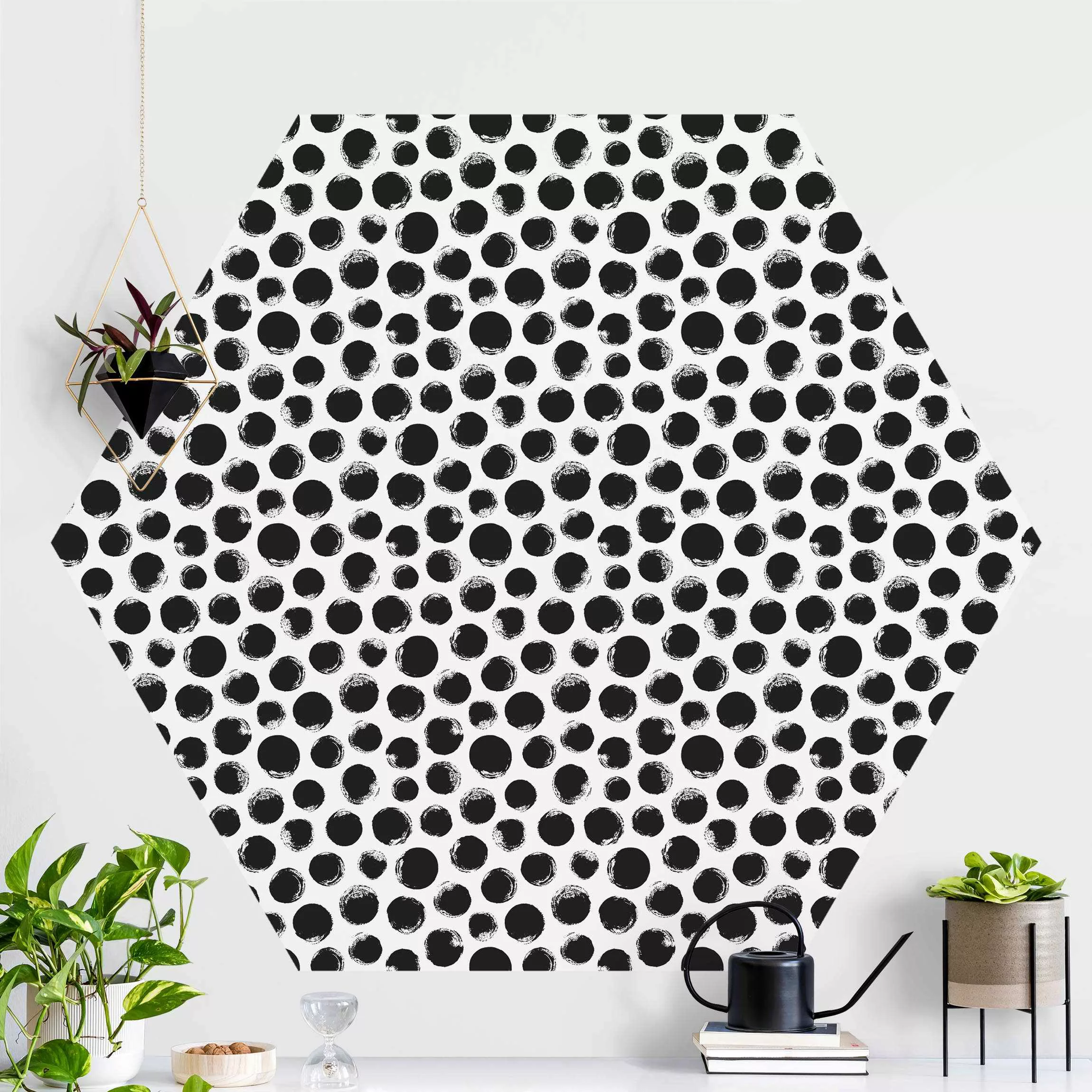Hexagon Mustertapete selbstklebend Schwarze Tusche Polkadots günstig online kaufen