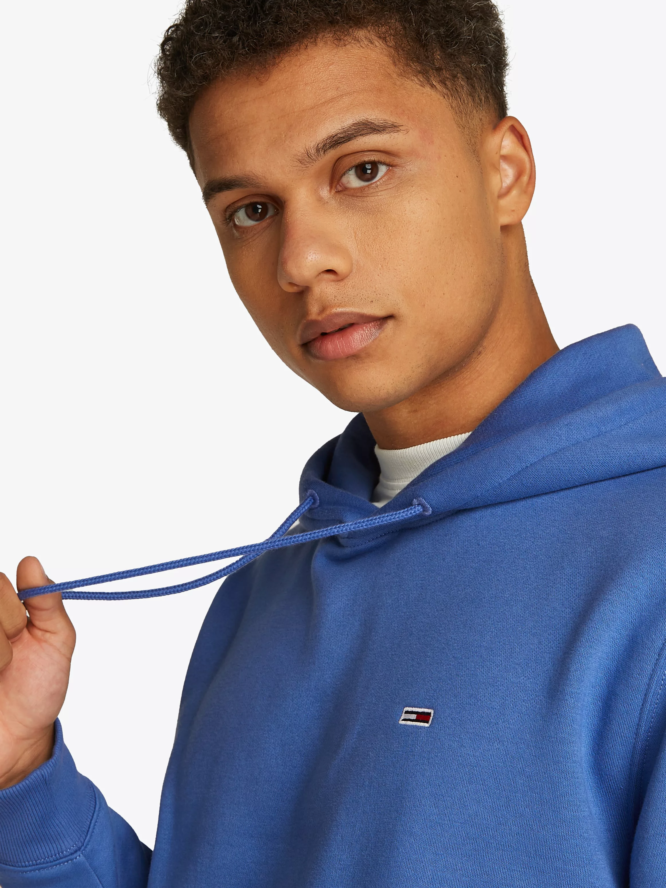 Tommy Jeans Sweatshirt "TJM REG S FLAG HOODIE", mit bestickten Markenlogo a günstig online kaufen