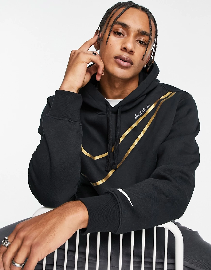 Nike – Kapuzenpullover in Schwarz und Gold mit großem Logo günstig online kaufen