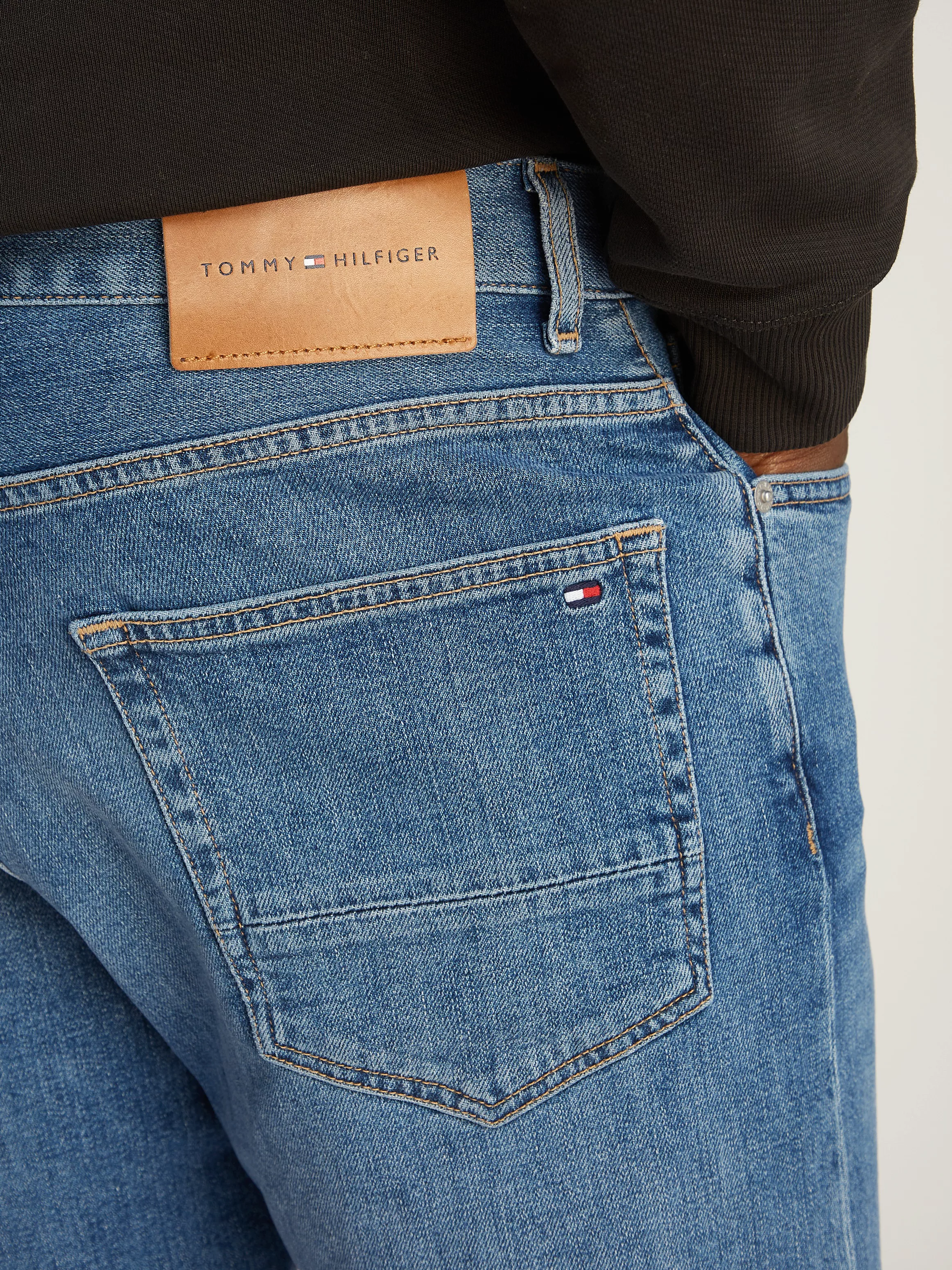 Tommy Hilfiger Straight-Jeans CORE HARLEM günstig online kaufen