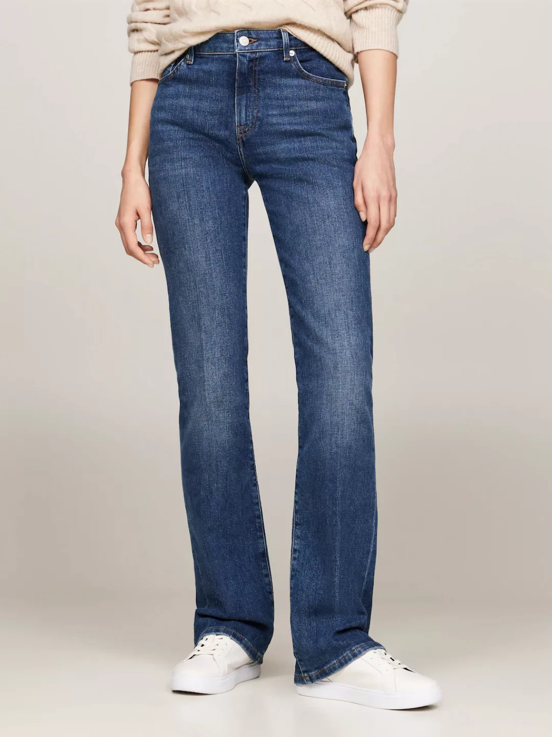 Tommy Hilfiger Bootcut-Jeans "BOOTCUT RW CLER", mit Tommy Hilfiger Logo-Bad günstig online kaufen