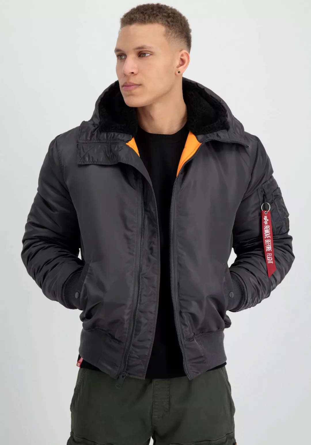 Alpha Industries Bomberjacke "MA-1 HOODED", mit Kapuze günstig online kaufen