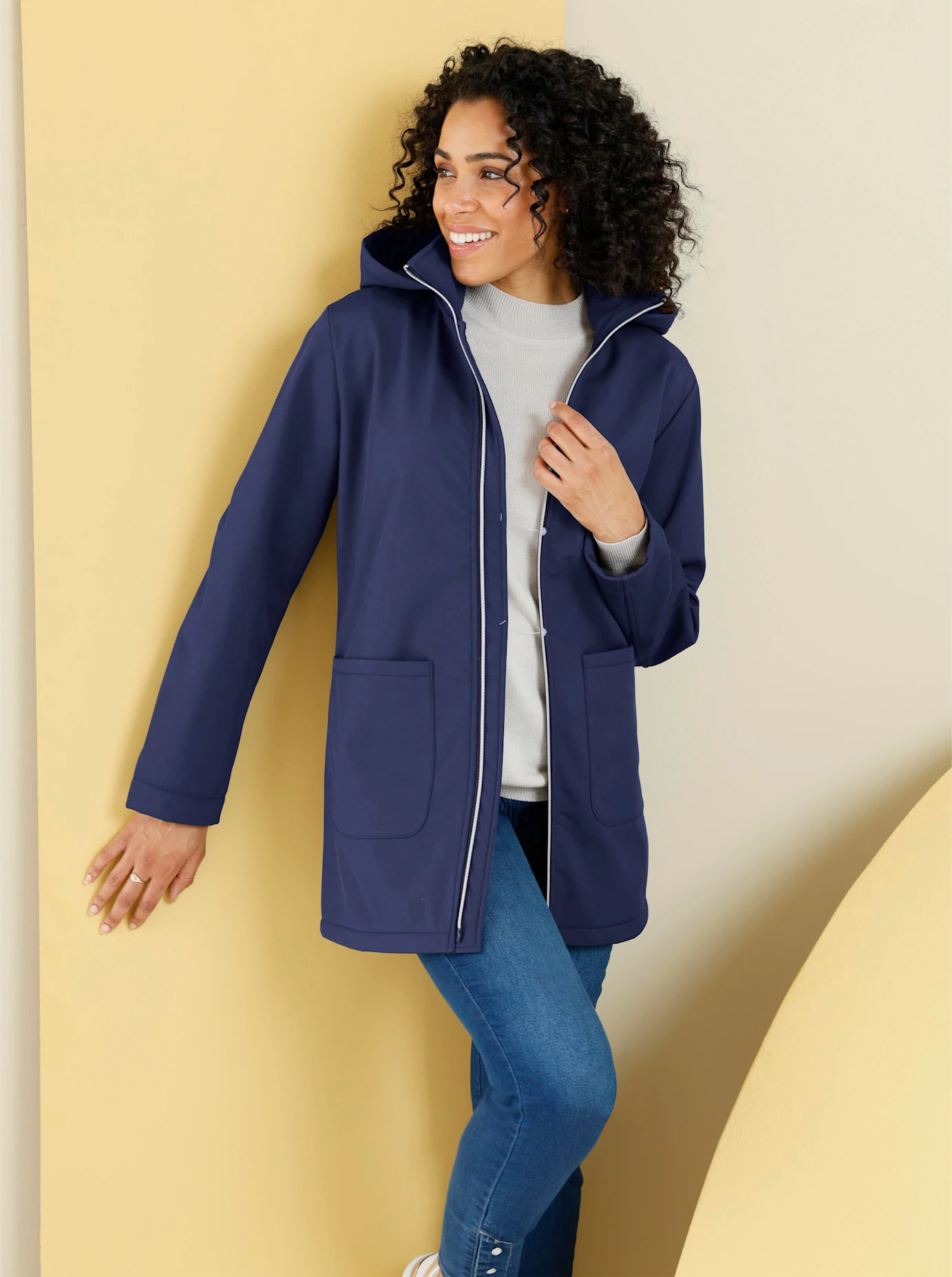 Classic Basics Softshelljacke, mit Kapuze günstig online kaufen
