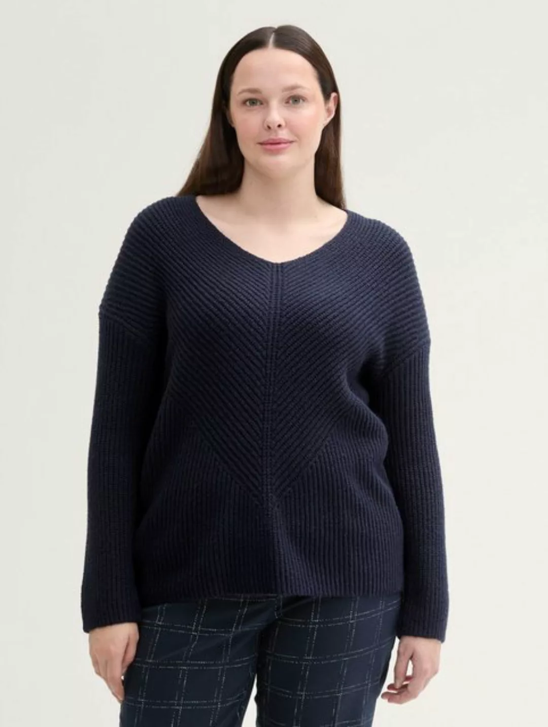 TOM TAILOR PLUS Strickpullover Plus Size - Strickpullover mit V-Ausschnitt günstig online kaufen