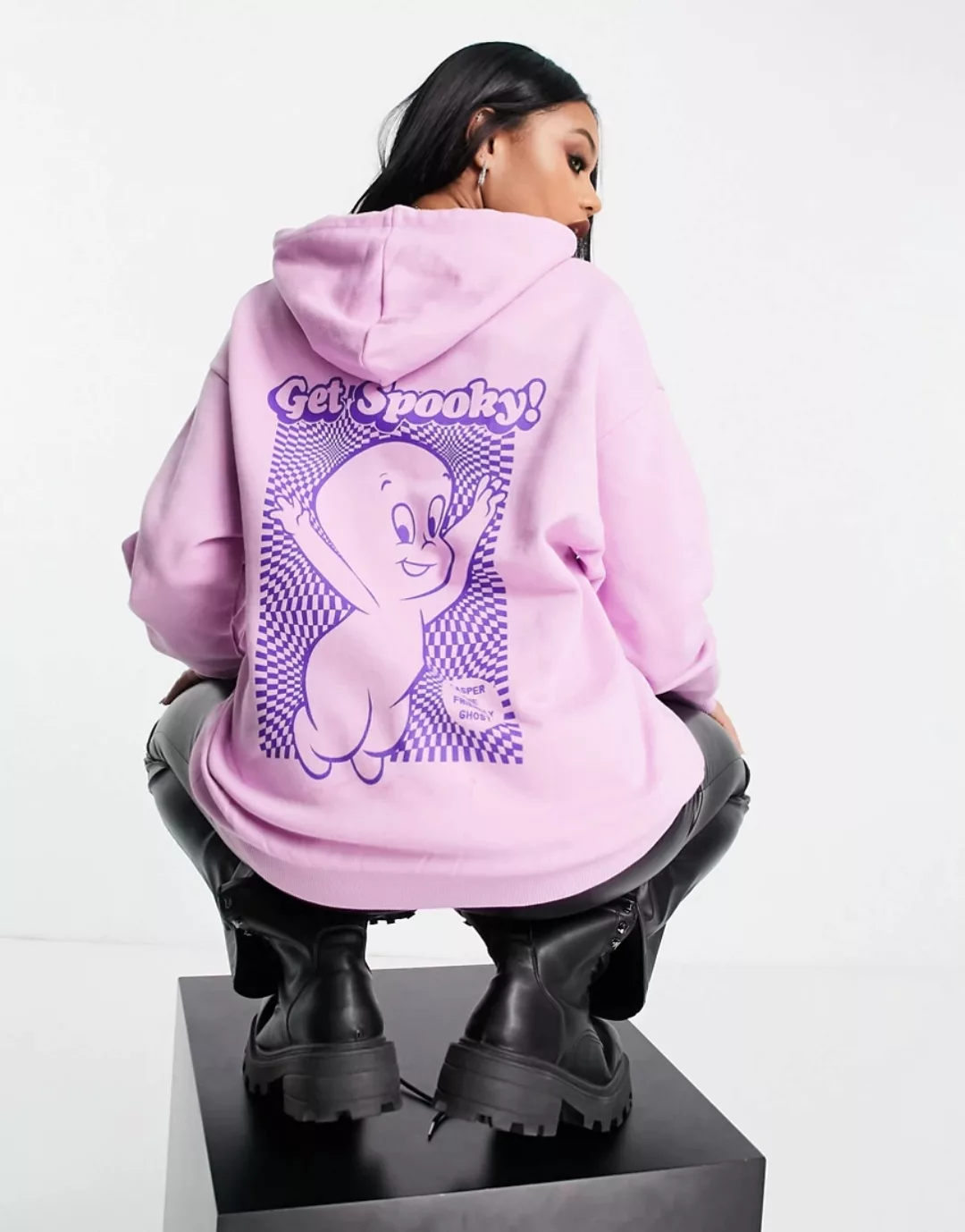 ASOS DESIGN – Halloween – Oversize-Kapuzenpullover in leuchtendem Lila mit günstig online kaufen