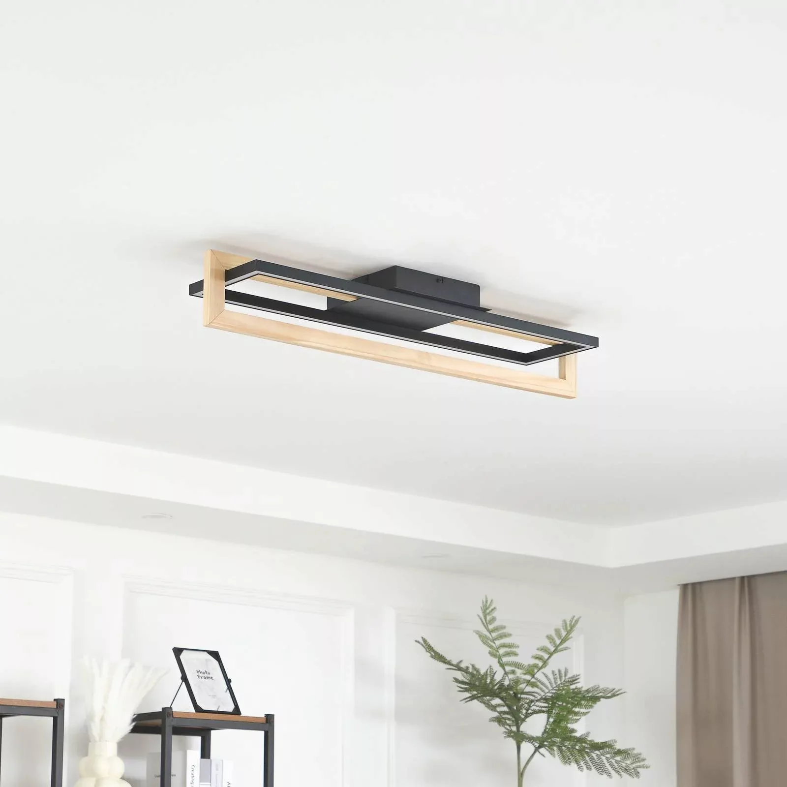 Lindby LED-Deckenleuchte Holamu, 80 cm, Holz günstig online kaufen