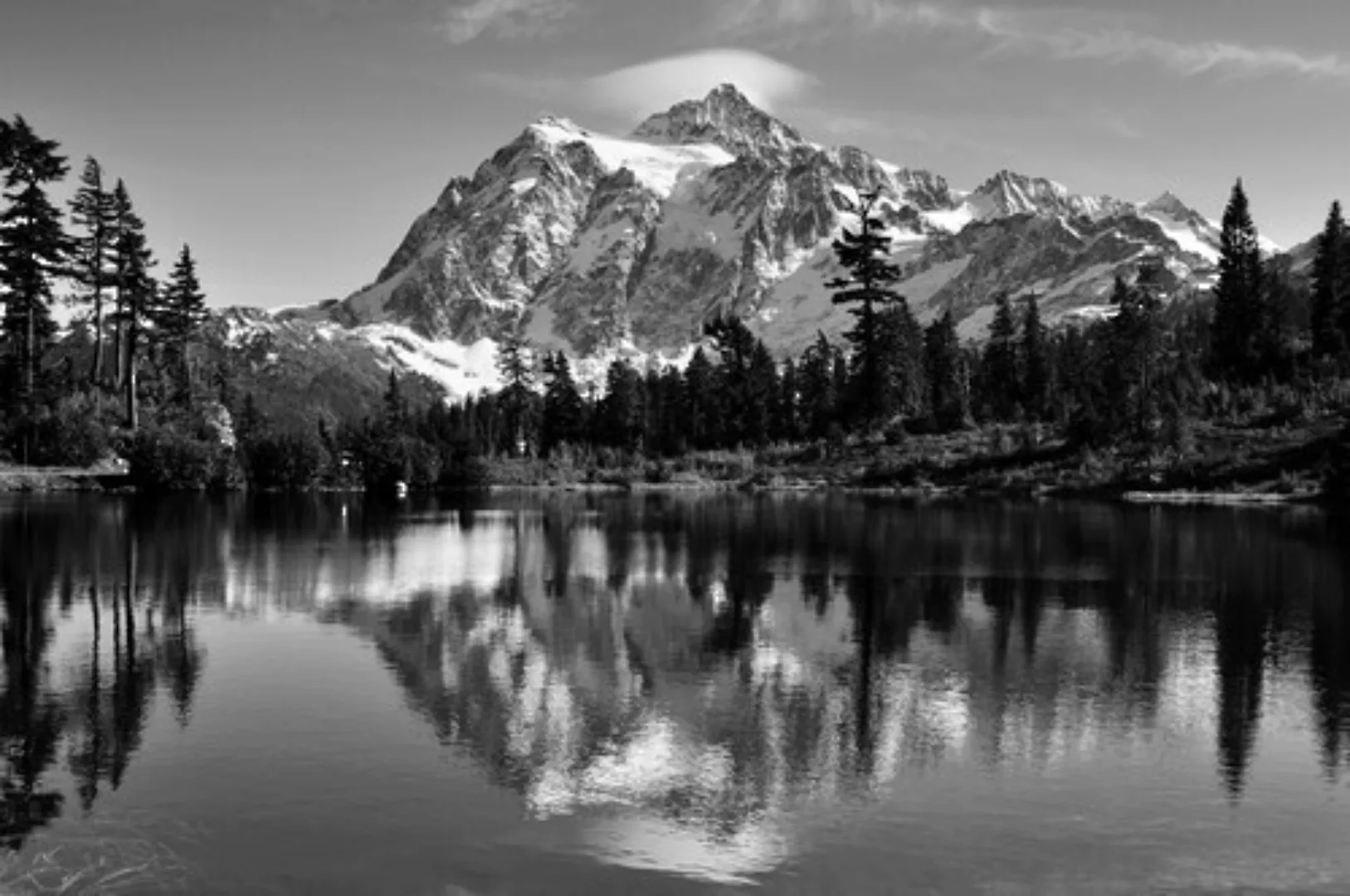 Papermoon Fototapete »Landschaft Schwarz & Weiß« günstig online kaufen