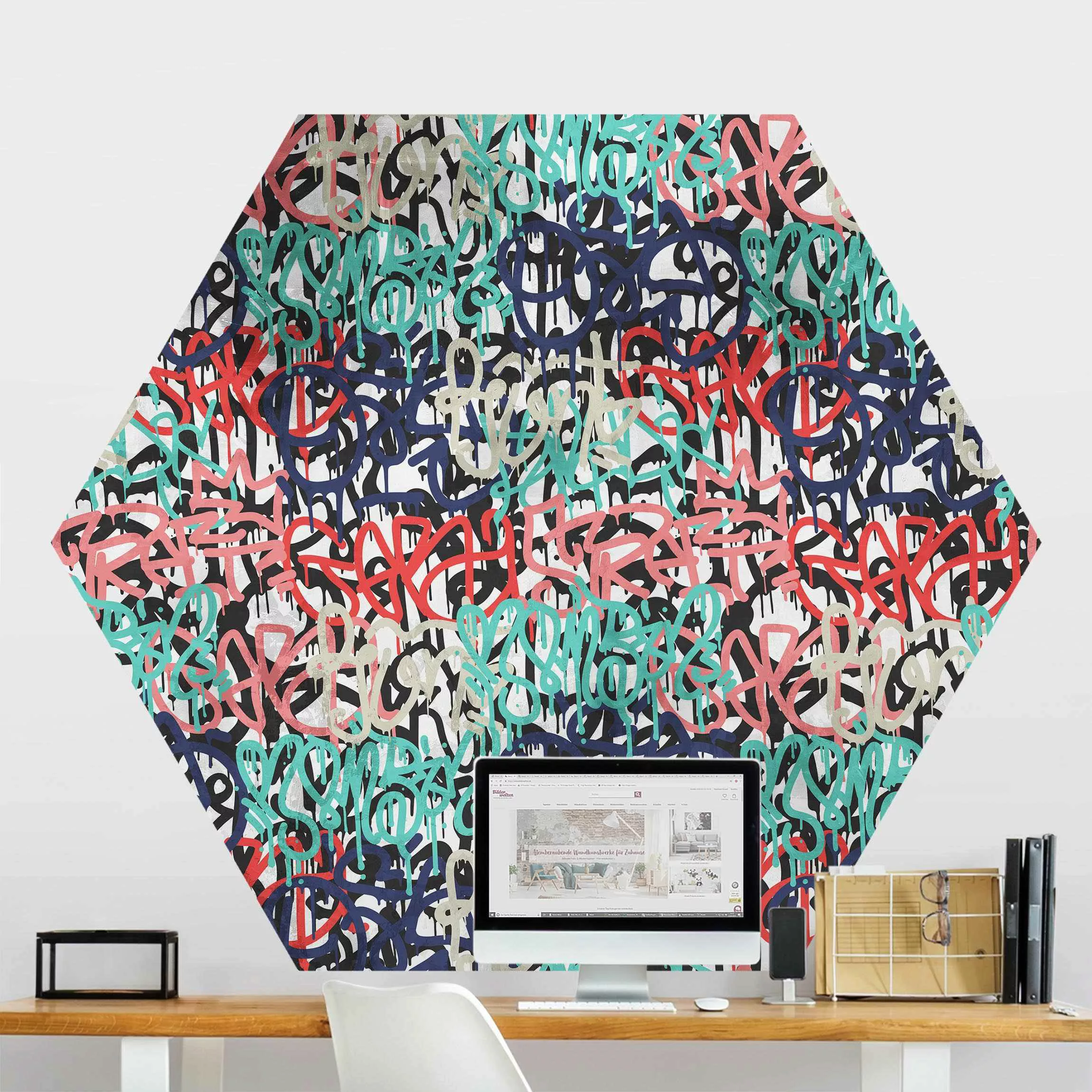 Hexagon Mustertapete selbstklebend Graffiti Art Tagged Wall günstig online kaufen