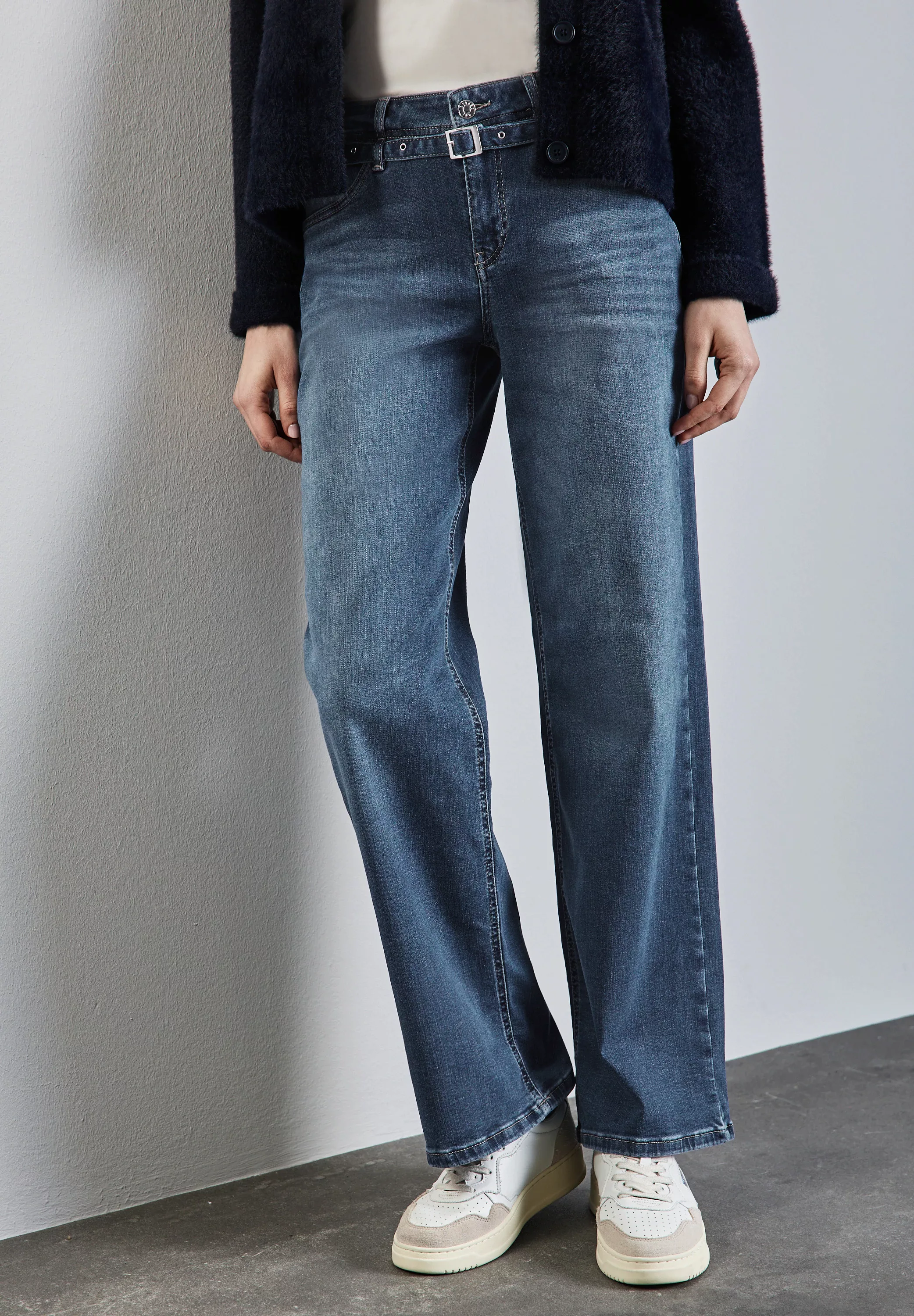 STREET ONE Weite Jeans mit Gürtel günstig online kaufen