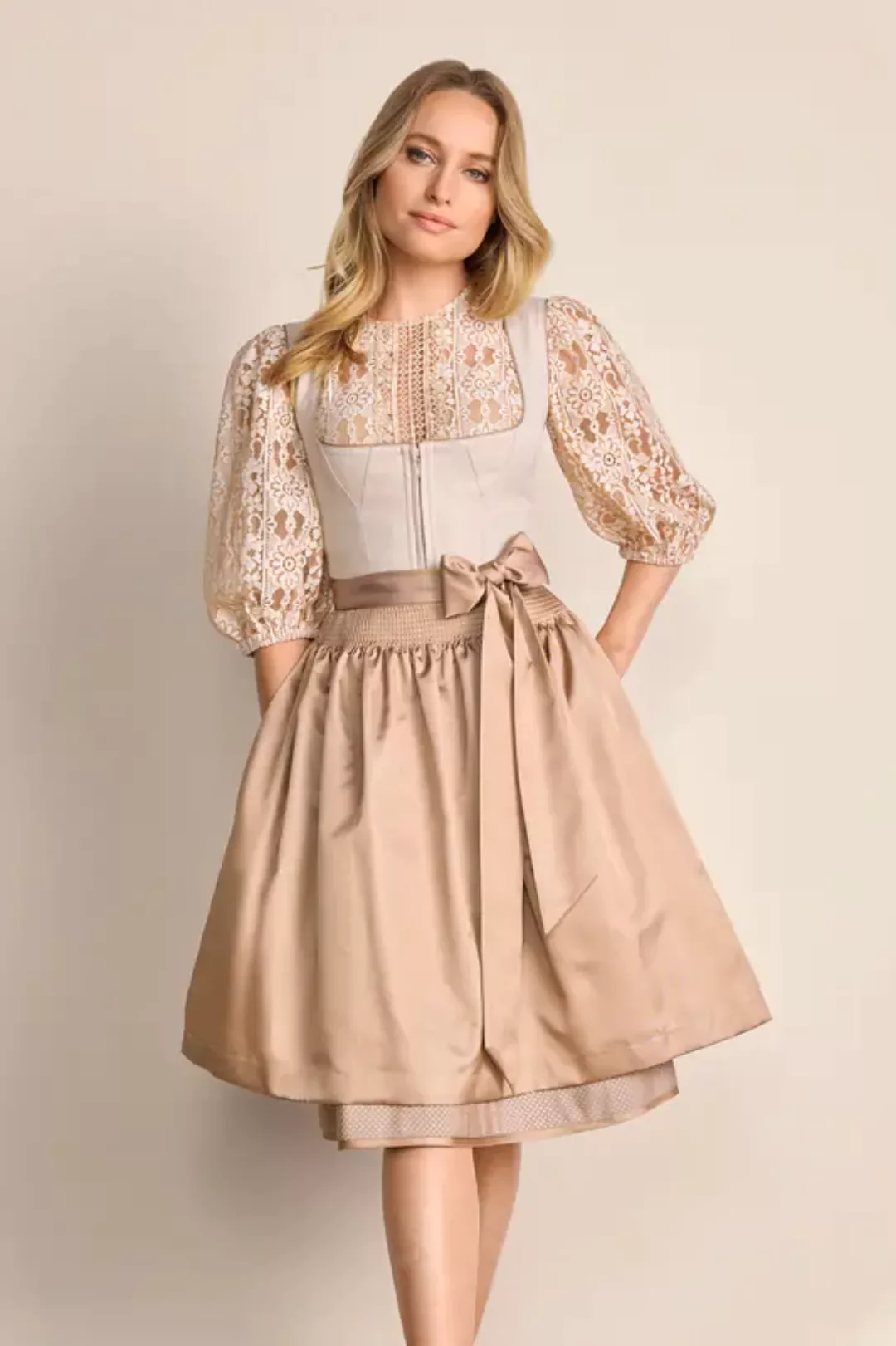 Dirndl Alysa (60cm) günstig online kaufen