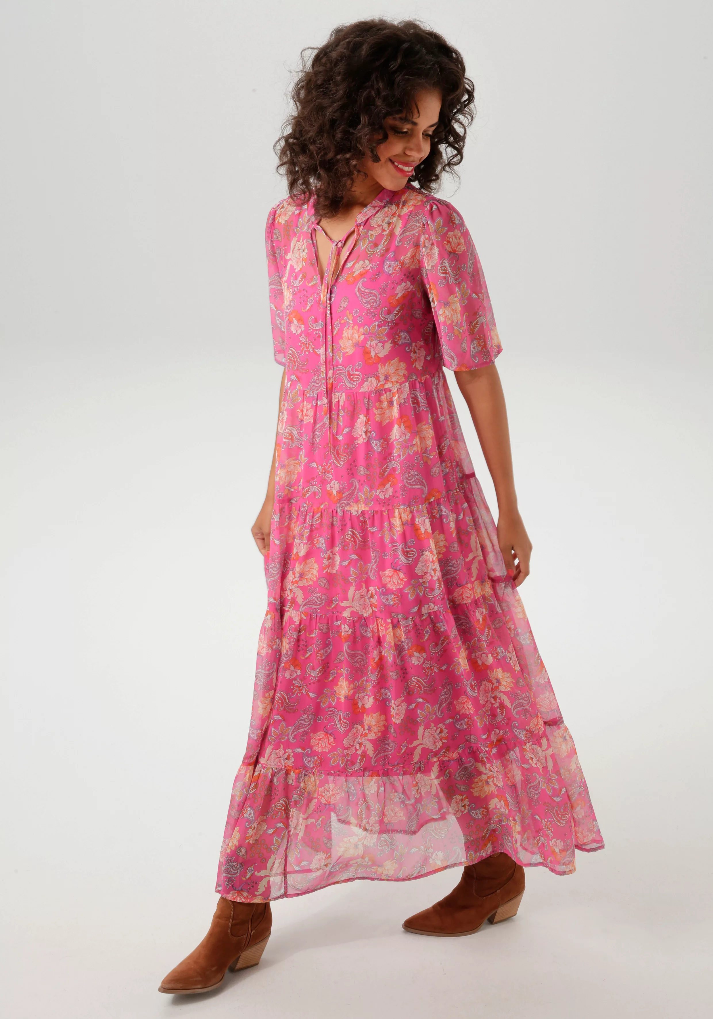 Aniston CASUAL Sommerkleid, mit fantasievollem Blumen- und Paisley-Druck - günstig online kaufen