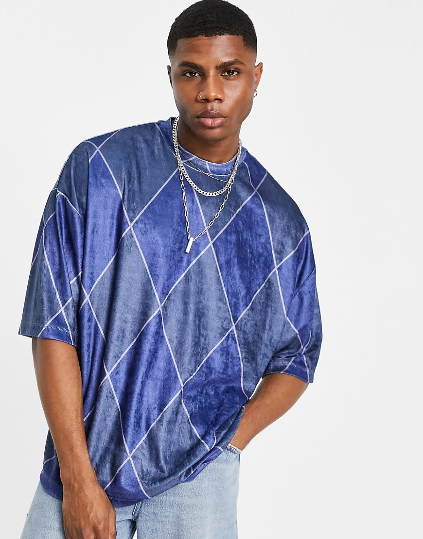 ASOS DESIGN – Oversize-T-Shirt aus Velours mit Karomuster-Blau günstig online kaufen