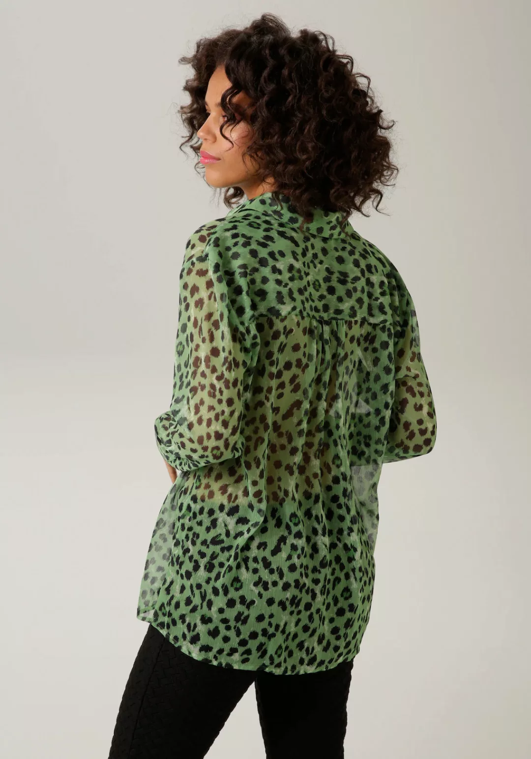 Aniston CASUAL Hemdbluse, mit trendfarbenem Animal-Print günstig online kaufen