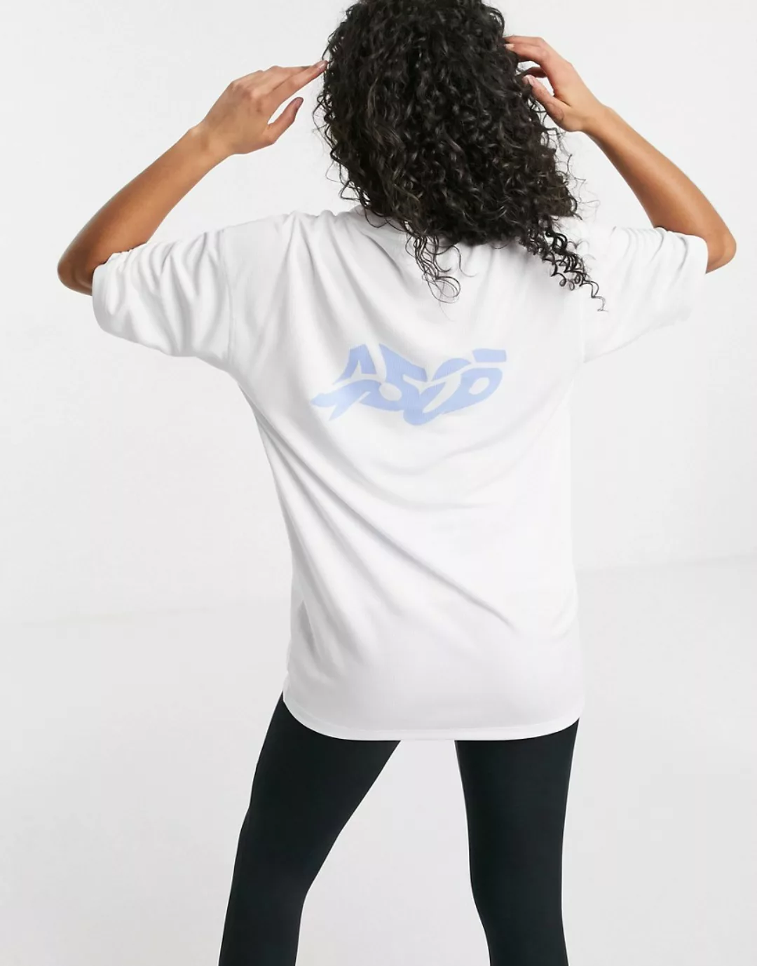 ASOS 4505 – Übergroßes T-Shirt mit Logo-Weiß günstig online kaufen