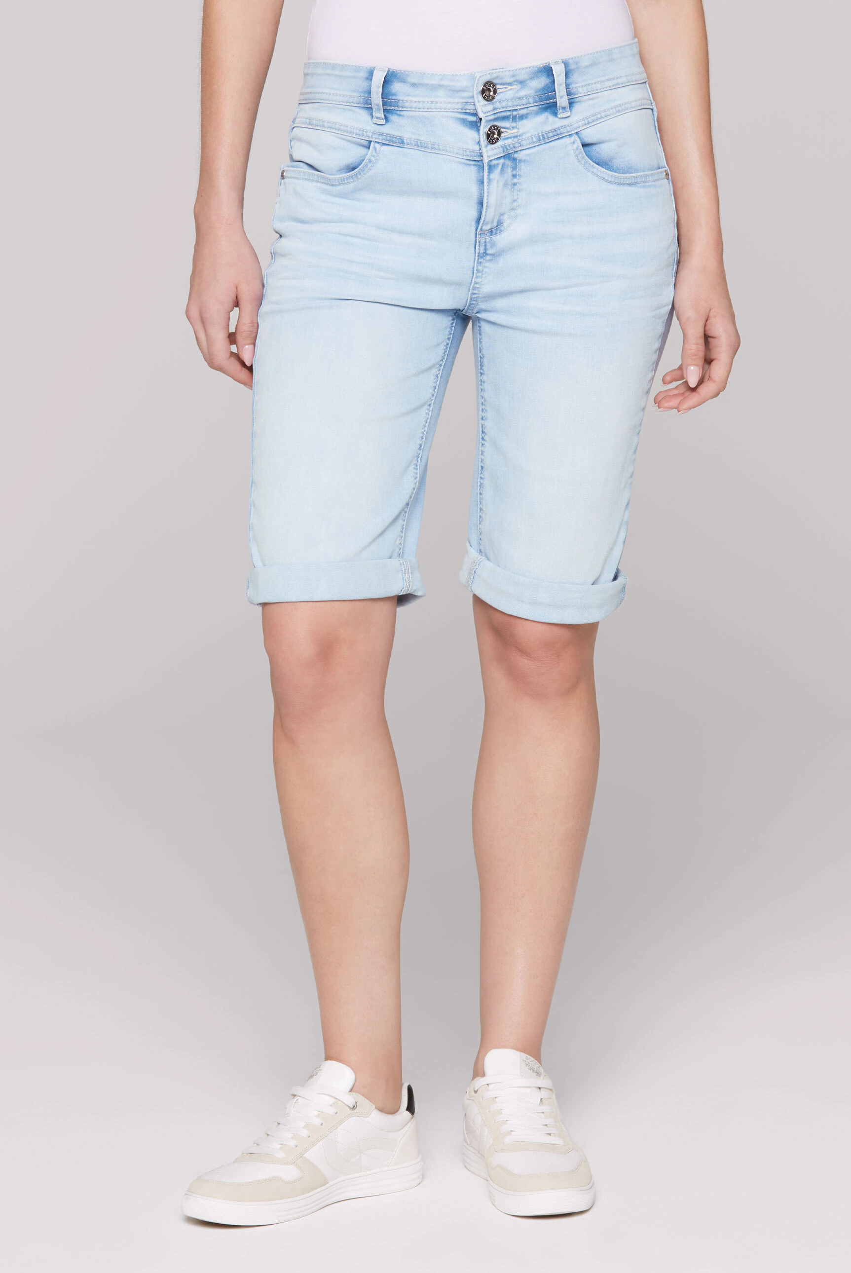 SOCCX Jeansshorts, mit zwei Knöpfen am Bund günstig online kaufen