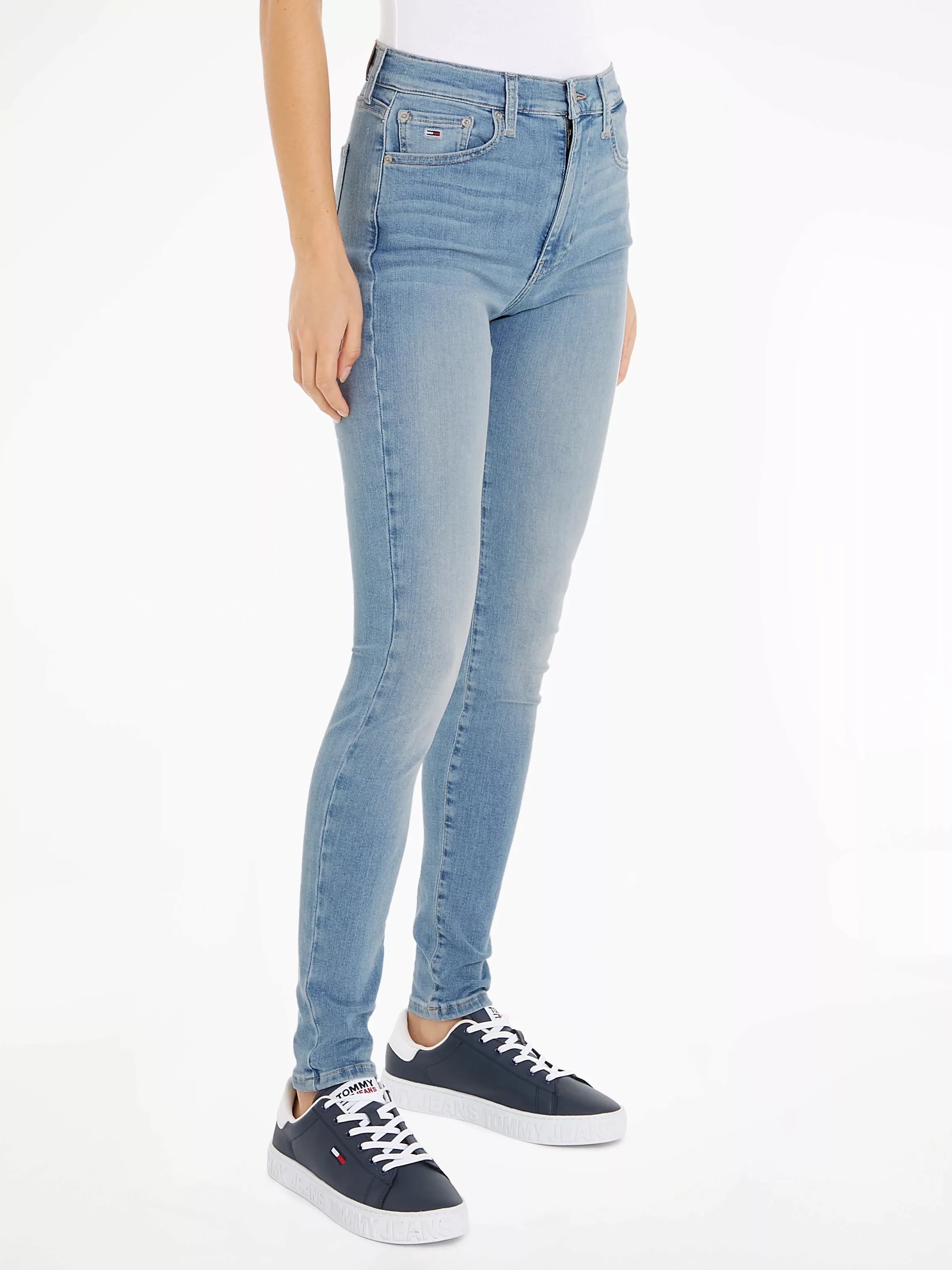 Tommy Jeans Skinny-fit-Jeans "Sylvia High Rise Skinny", mit Logo-Badge günstig online kaufen