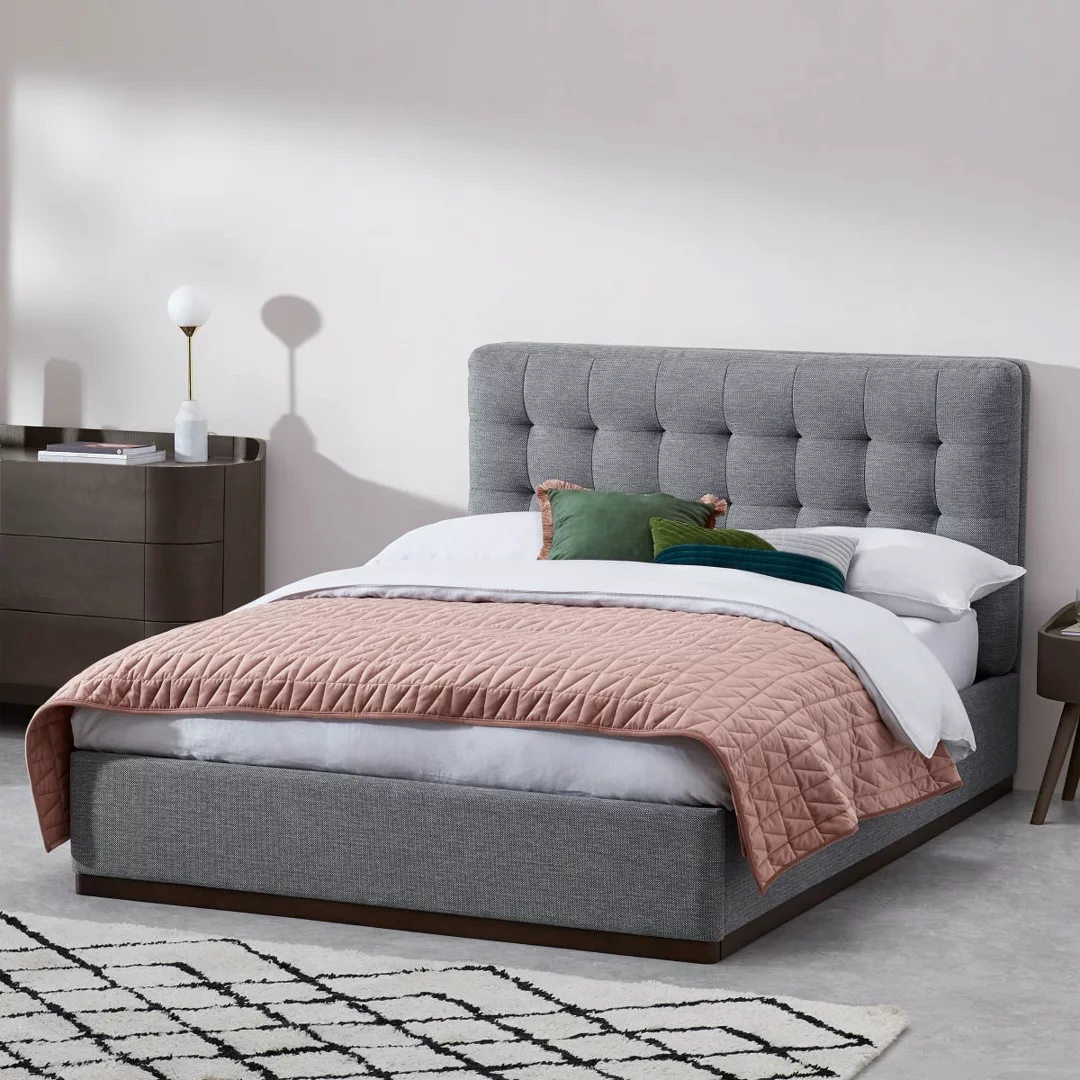 Lavelle Polsterbett mit Bettkasten (140 x 200 cm), Blaugrau und Walnuss - M günstig online kaufen
