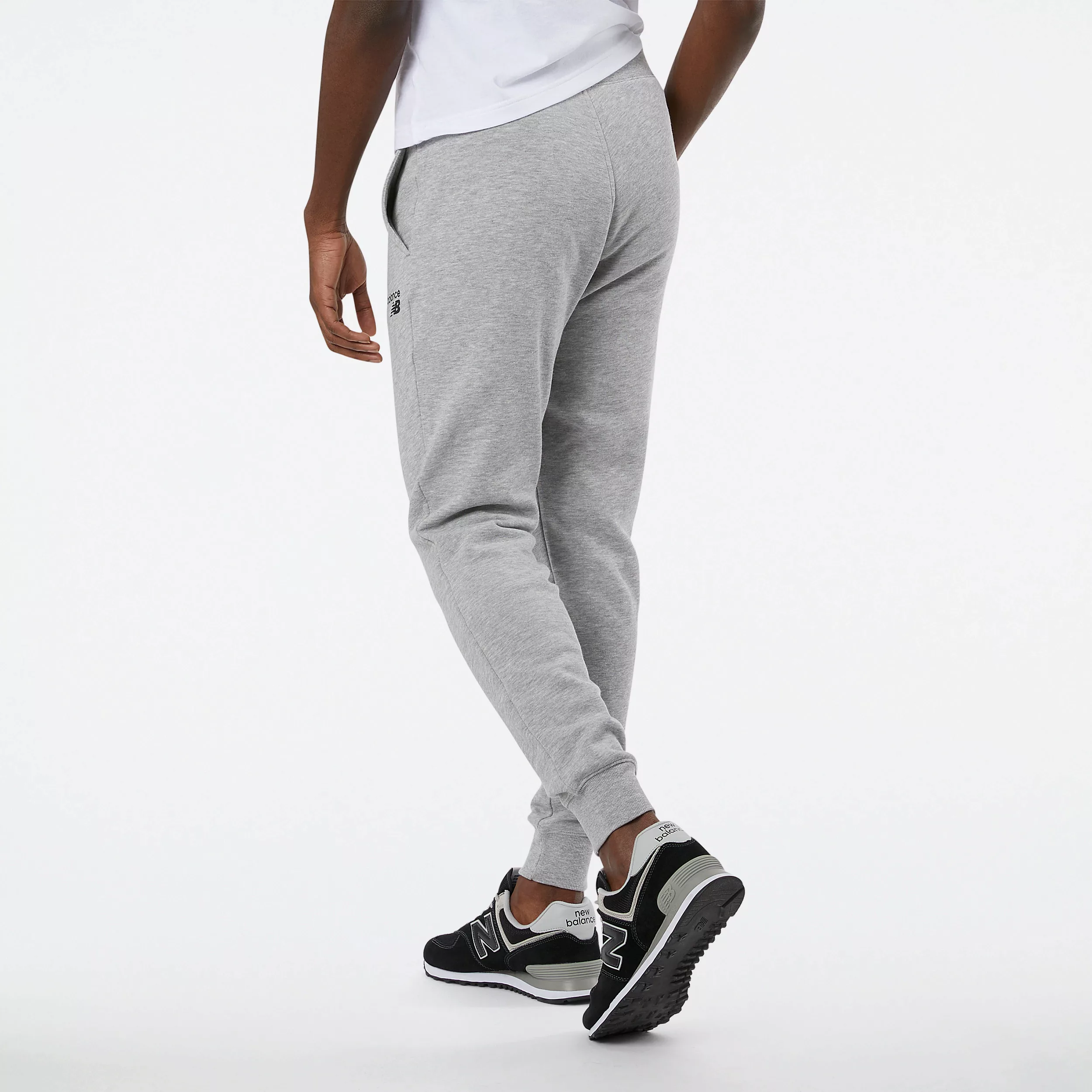 New Balance Classic Core Pullover M Grey günstig online kaufen