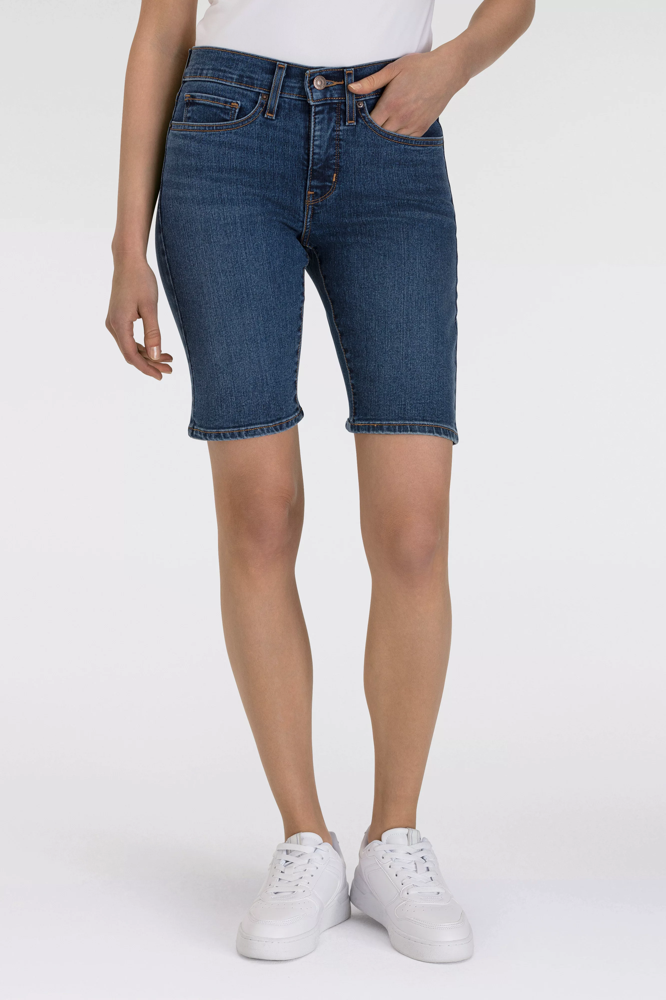 Levis Shorts "SHAPING BERMUDA", Sommerhose im Five-Pocket Style günstig online kaufen