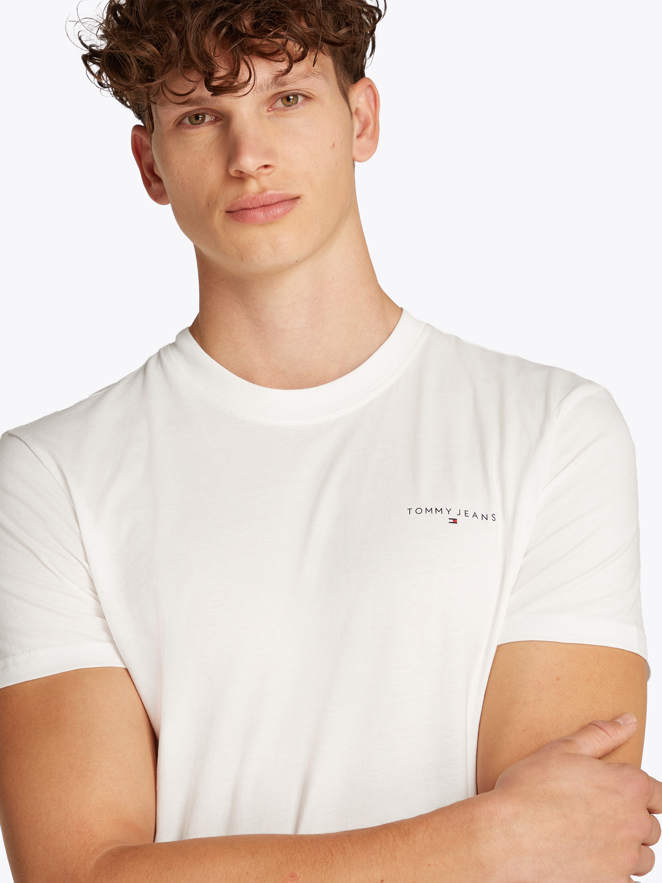 Tommy Jeans Plus Rundhalsshirt "TJM SLIM LINEAR CHEST SS TEE EXT", in Große günstig online kaufen