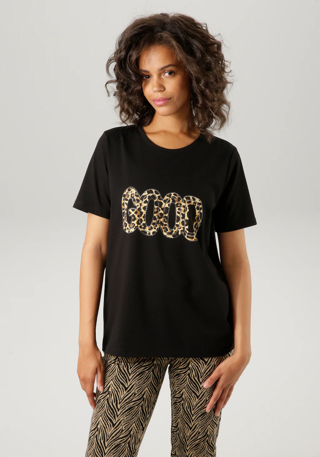 Aniston CASUAL T-Shirt, mit Glitzersteinchen verzierter Animal-Schriftzug - günstig online kaufen