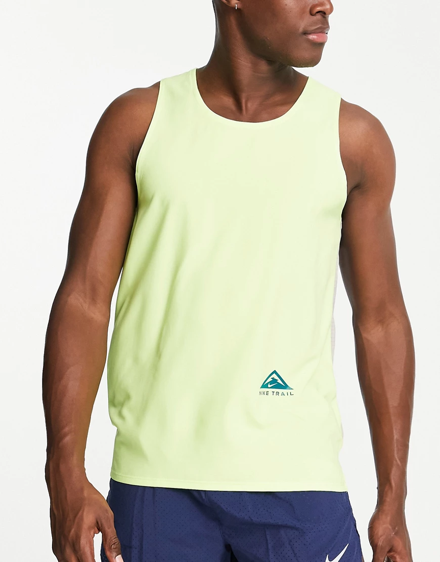 Nike Running – Trail Dri-FIT Rise 365 – Trägertop in Volt-Grün günstig online kaufen