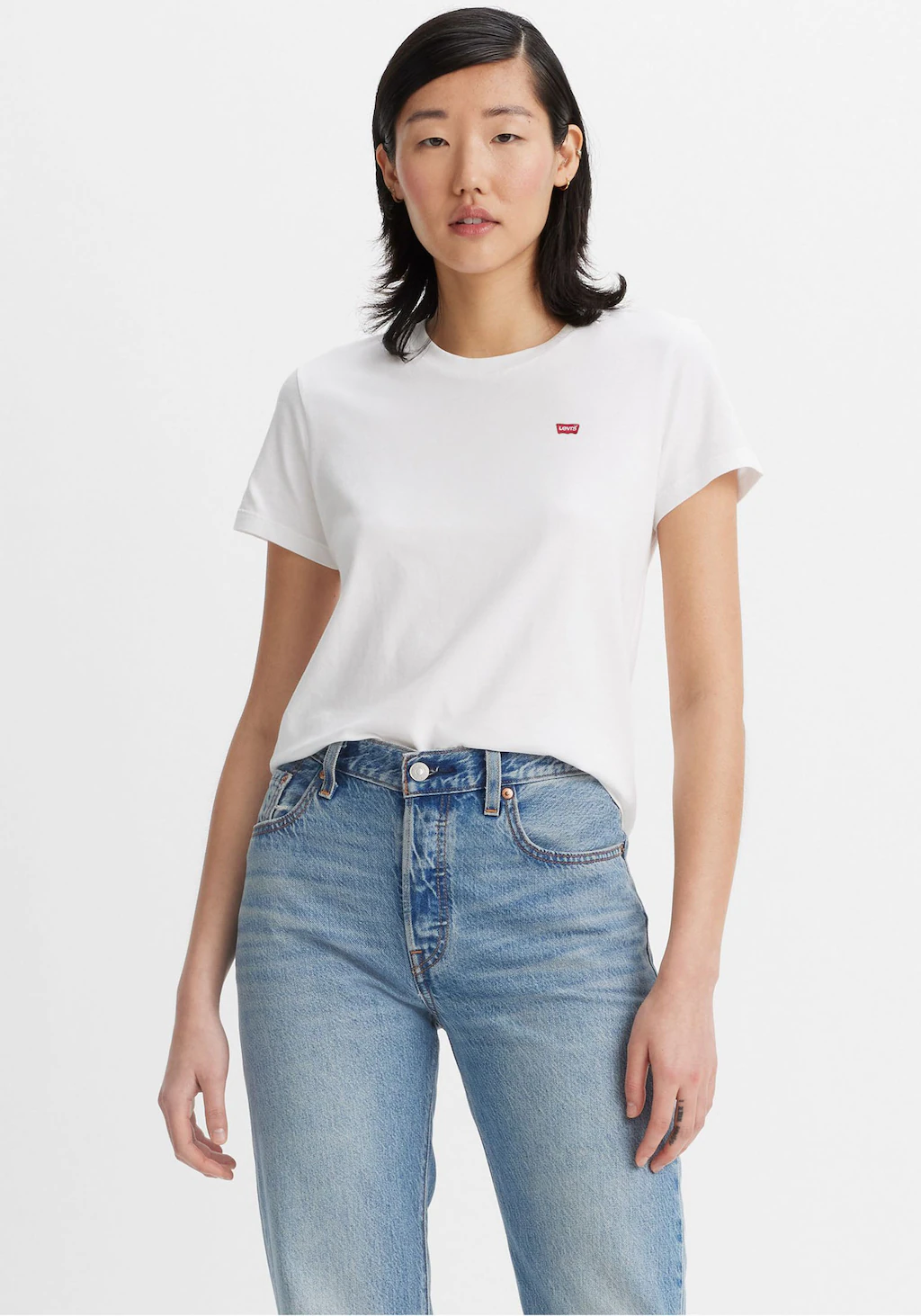 Levis T-Shirt "Mini-Logo", mit kleiner Markenlogo-Stickerei auf der Brust günstig online kaufen